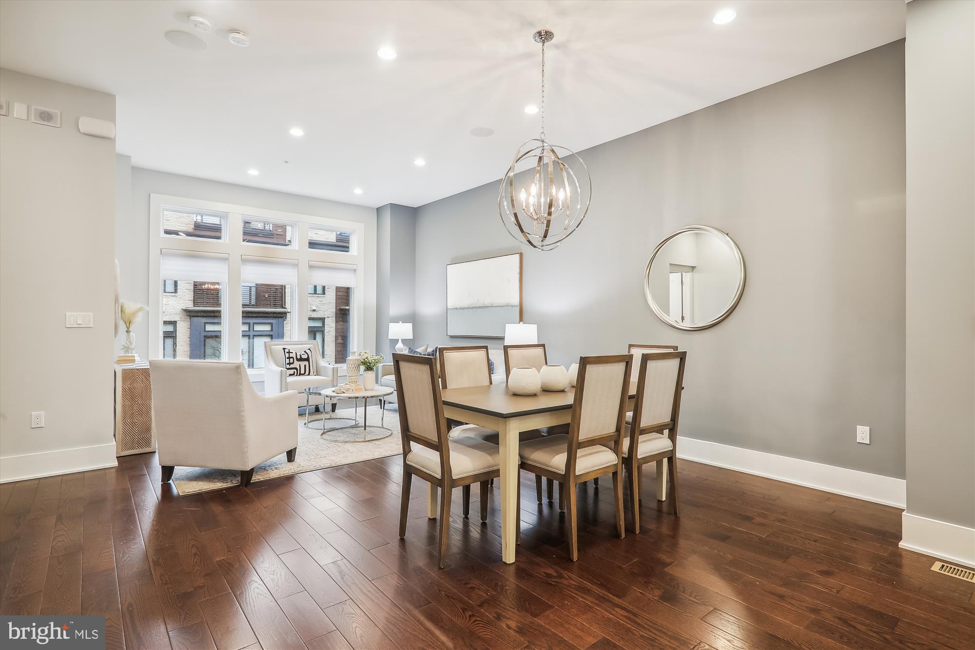 GROSVENOR HEIGHTS - Residential