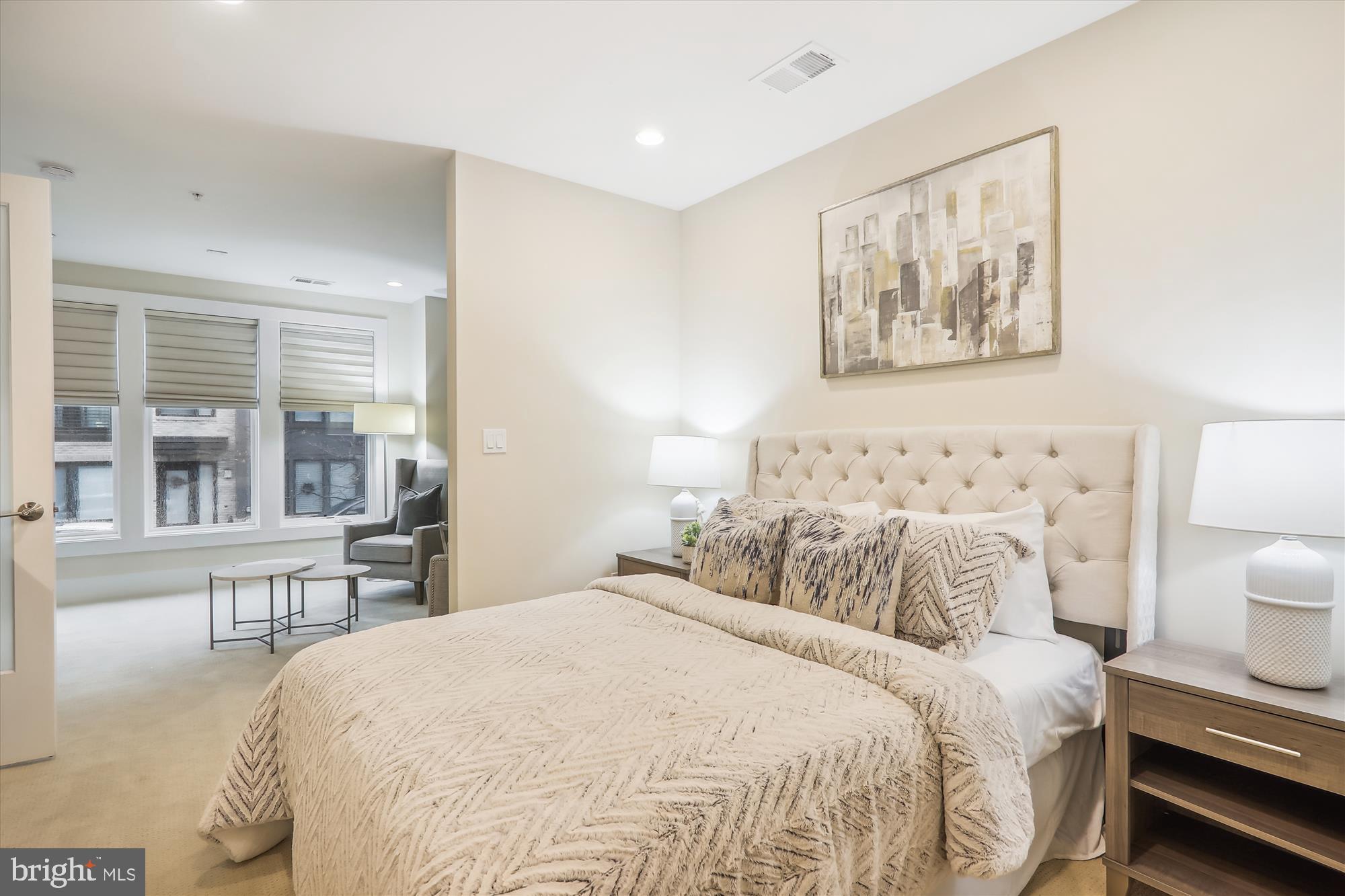 GROSVENOR HEIGHTS - Residential