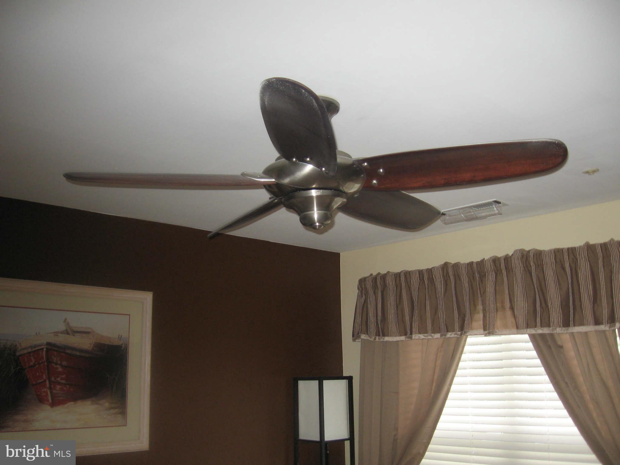 WINDGATE - Residential