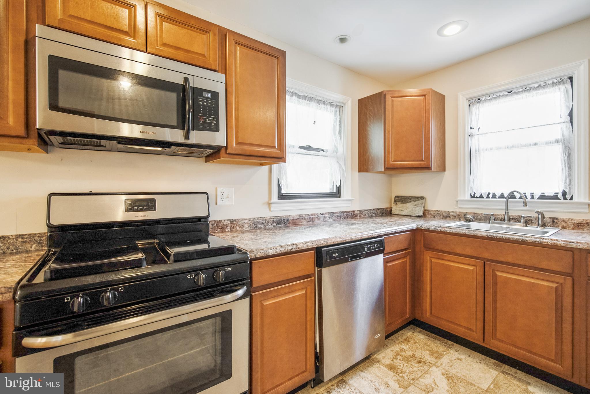 HILLBROOK - Residential