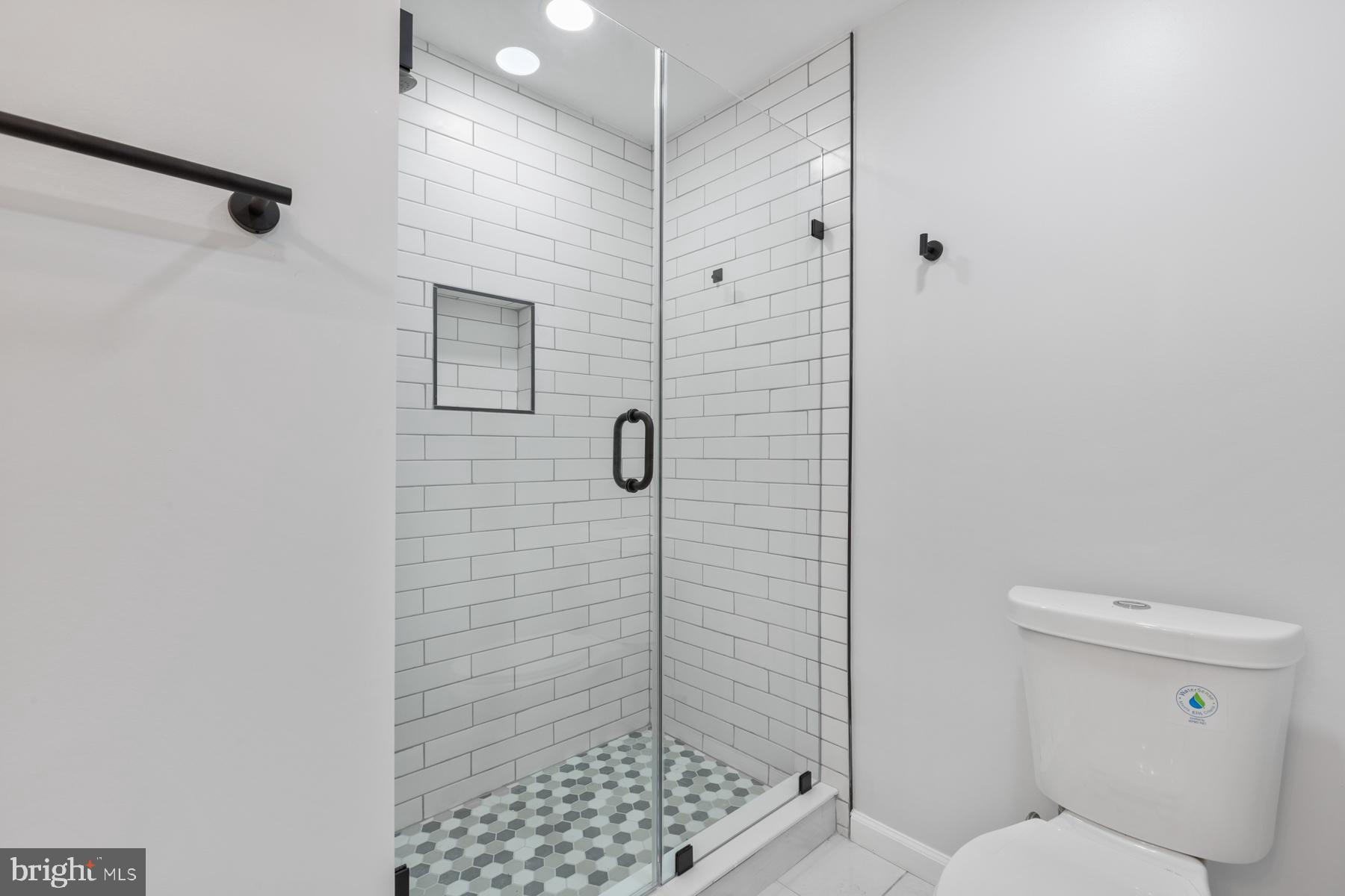 BROADWATER ESTATES - Residential