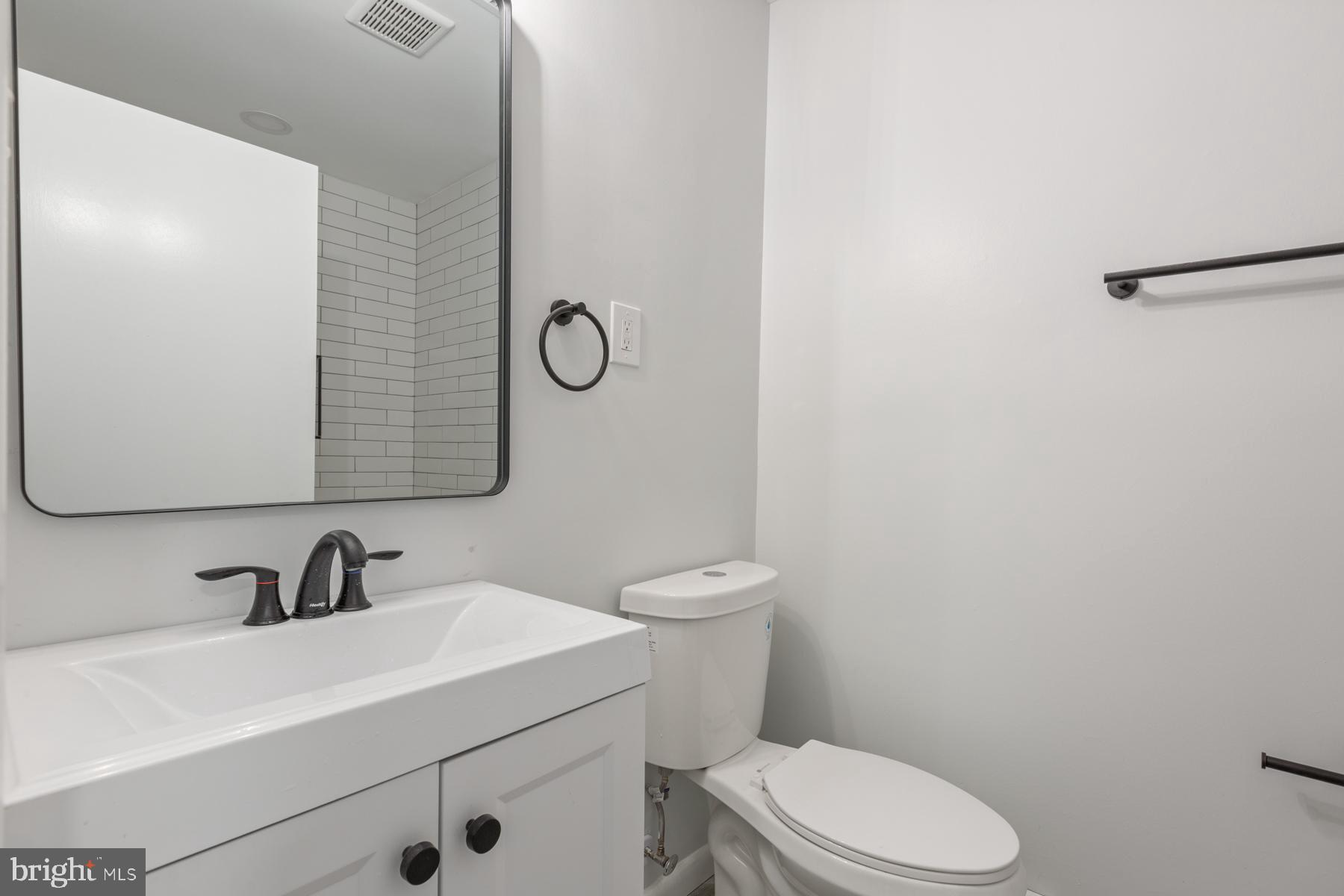 BROADWATER ESTATES - Residential