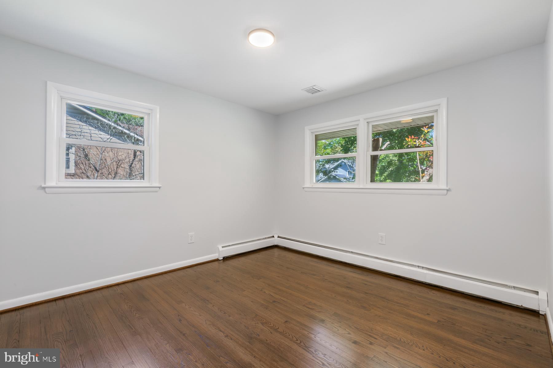 BROADWATER ESTATES - Residential