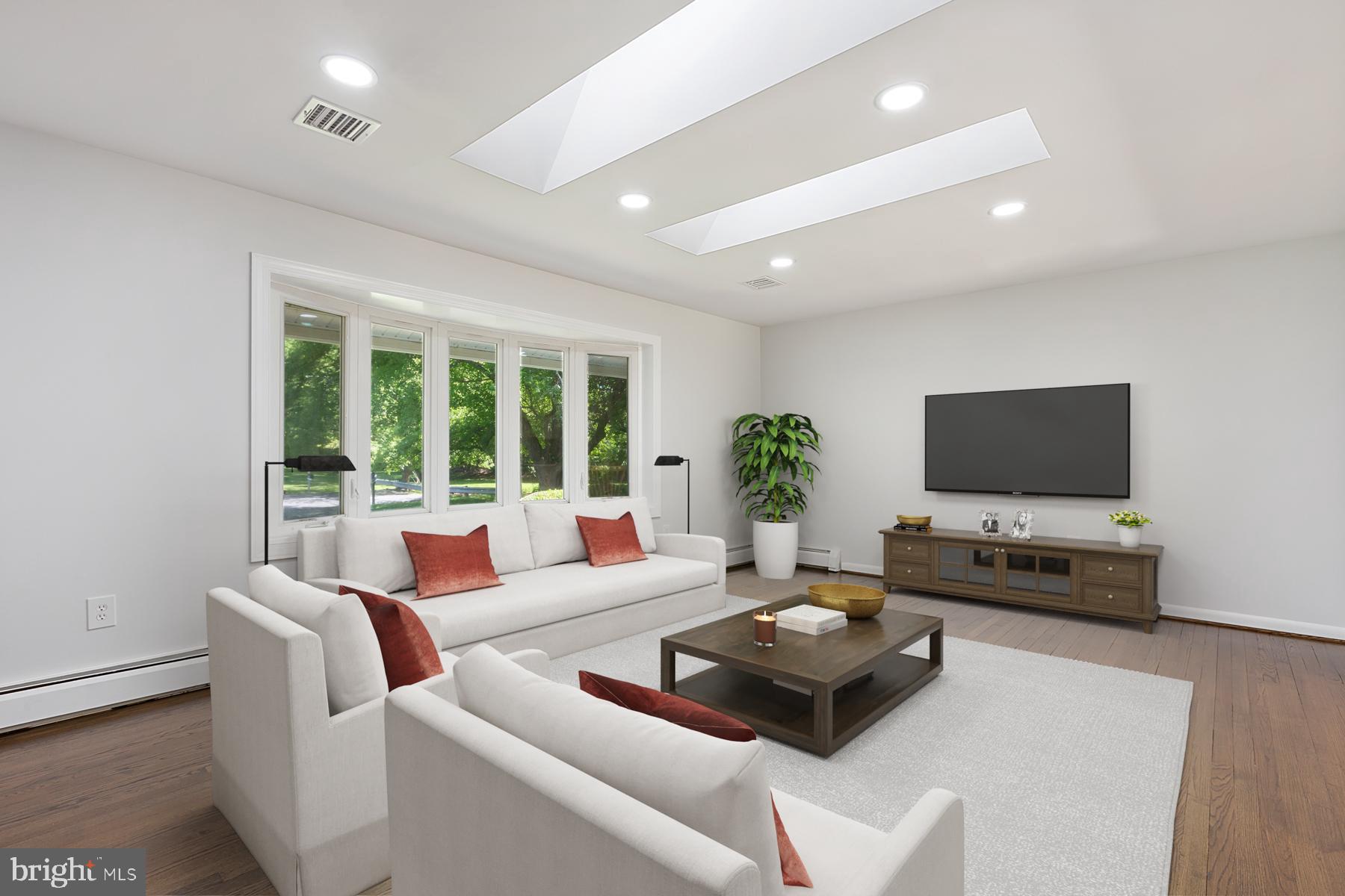 BROADWATER ESTATES - Residential