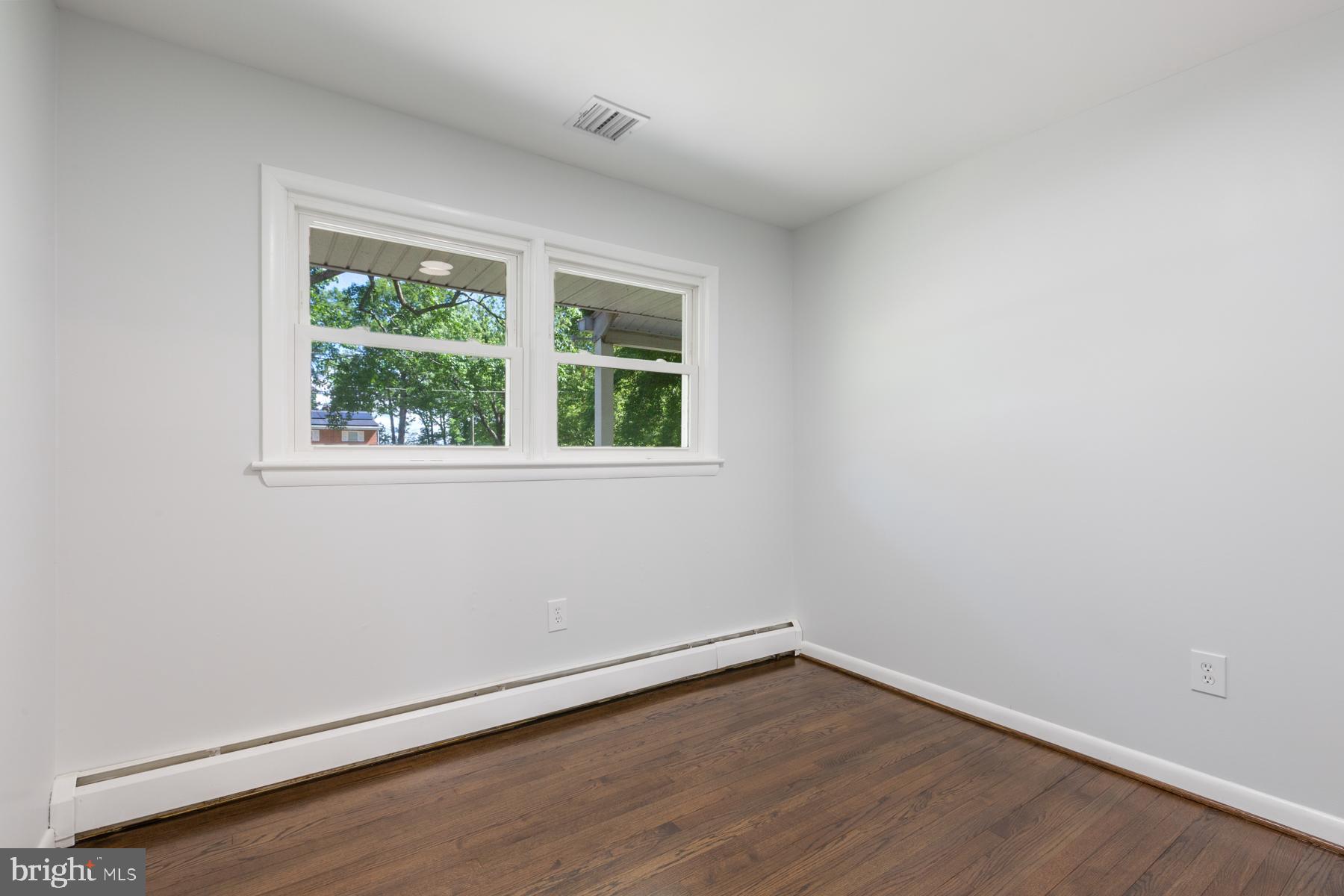 BROADWATER ESTATES - Residential