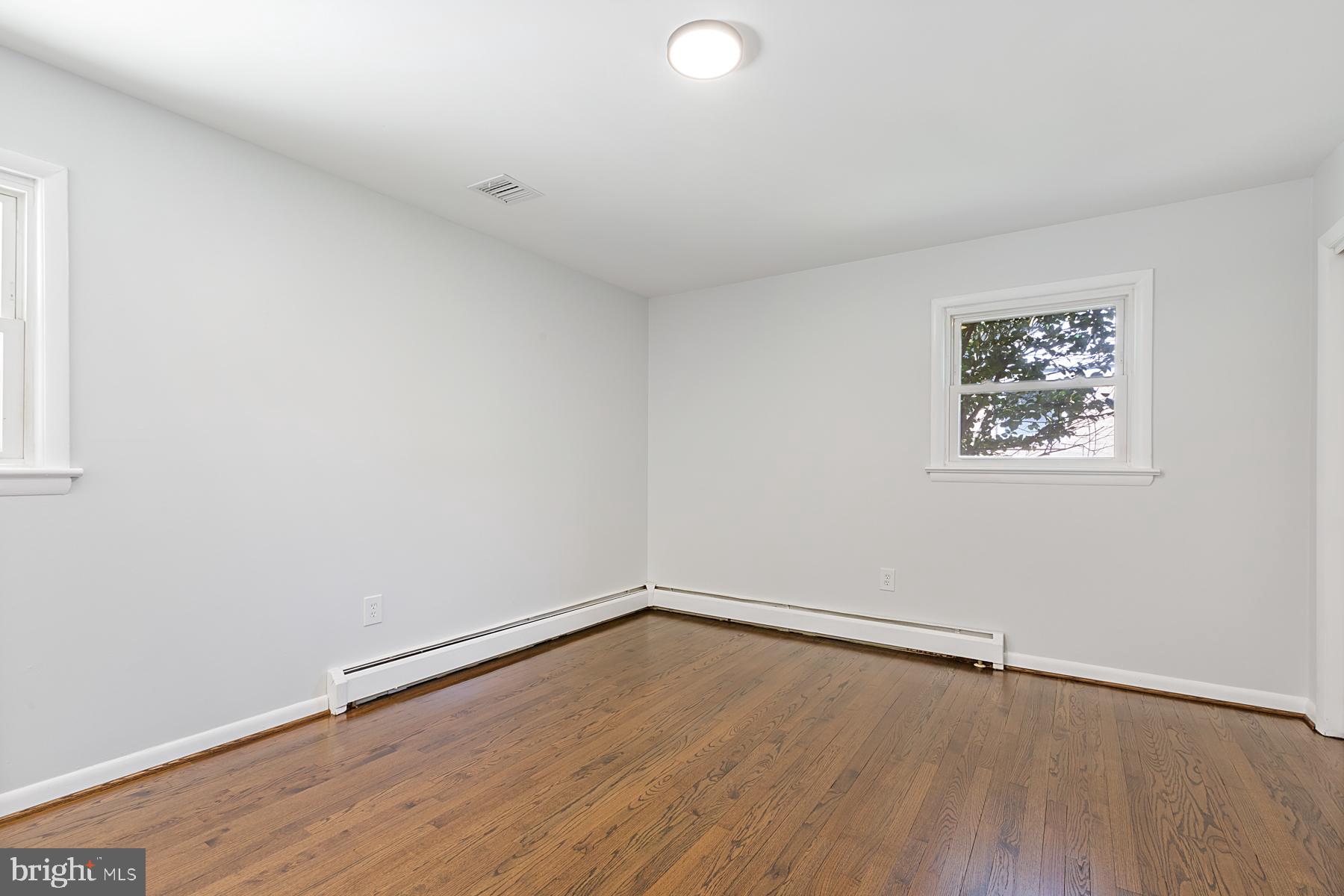 BROADWATER ESTATES - Residential