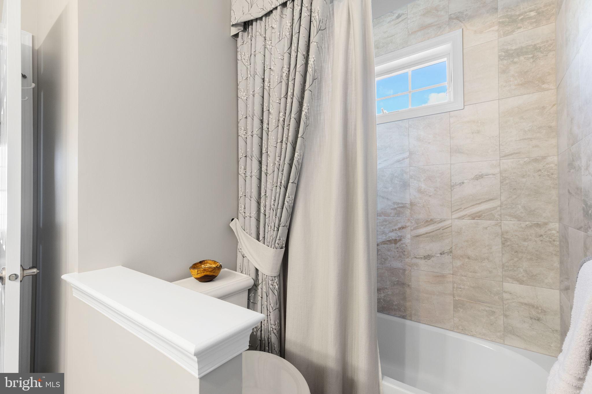 LISETER - Residential