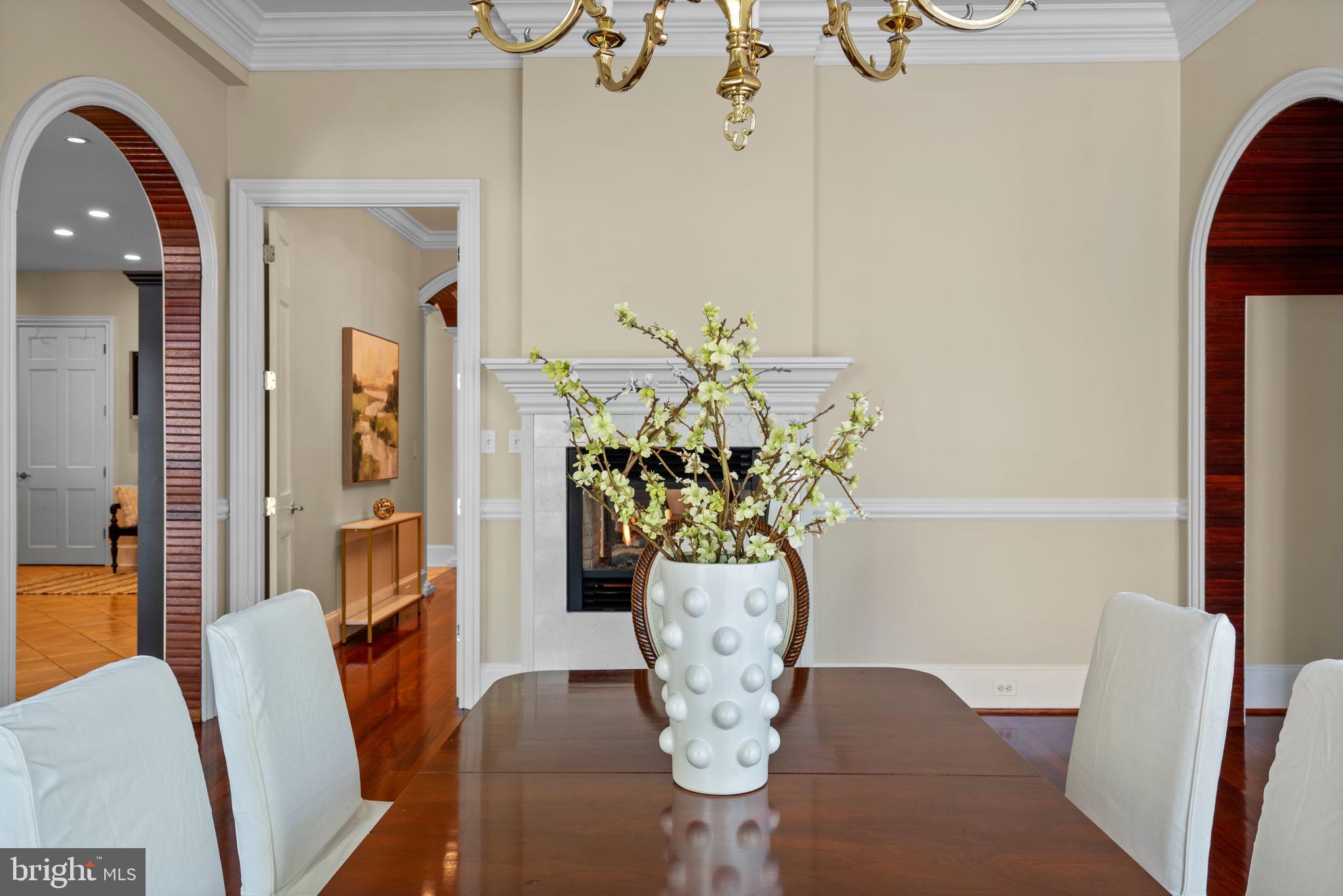 NICHOLSONS MANOR - Residential