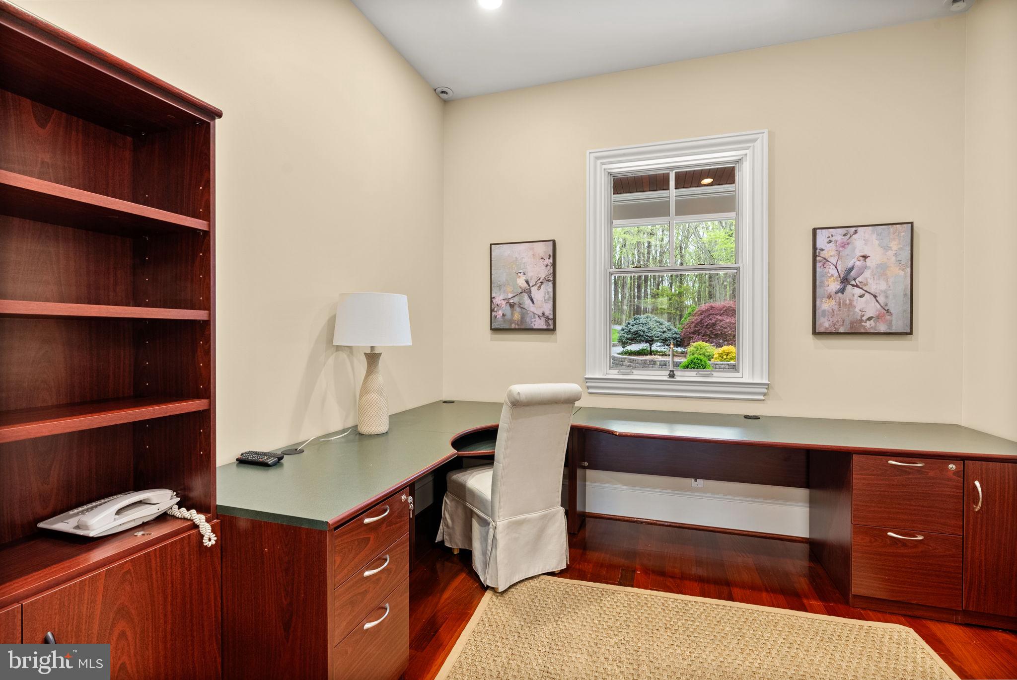 NICHOLSONS MANOR - Residential