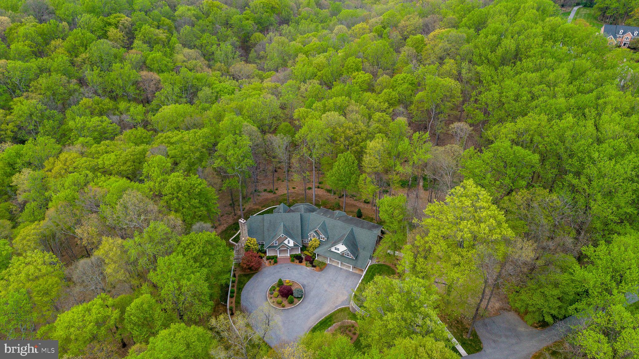 NICHOLSONS MANOR - Residential