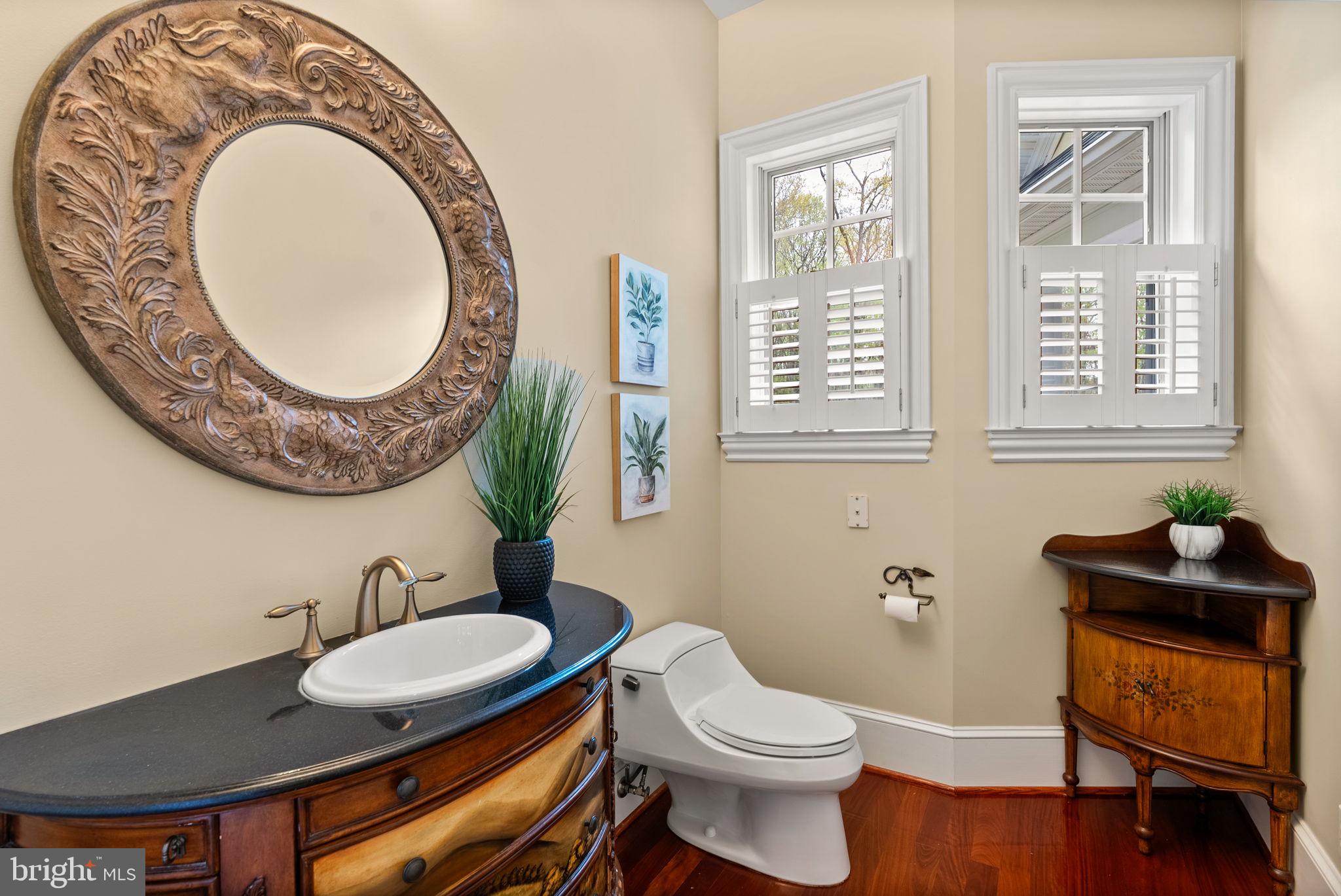 NICHOLSONS MANOR - Residential