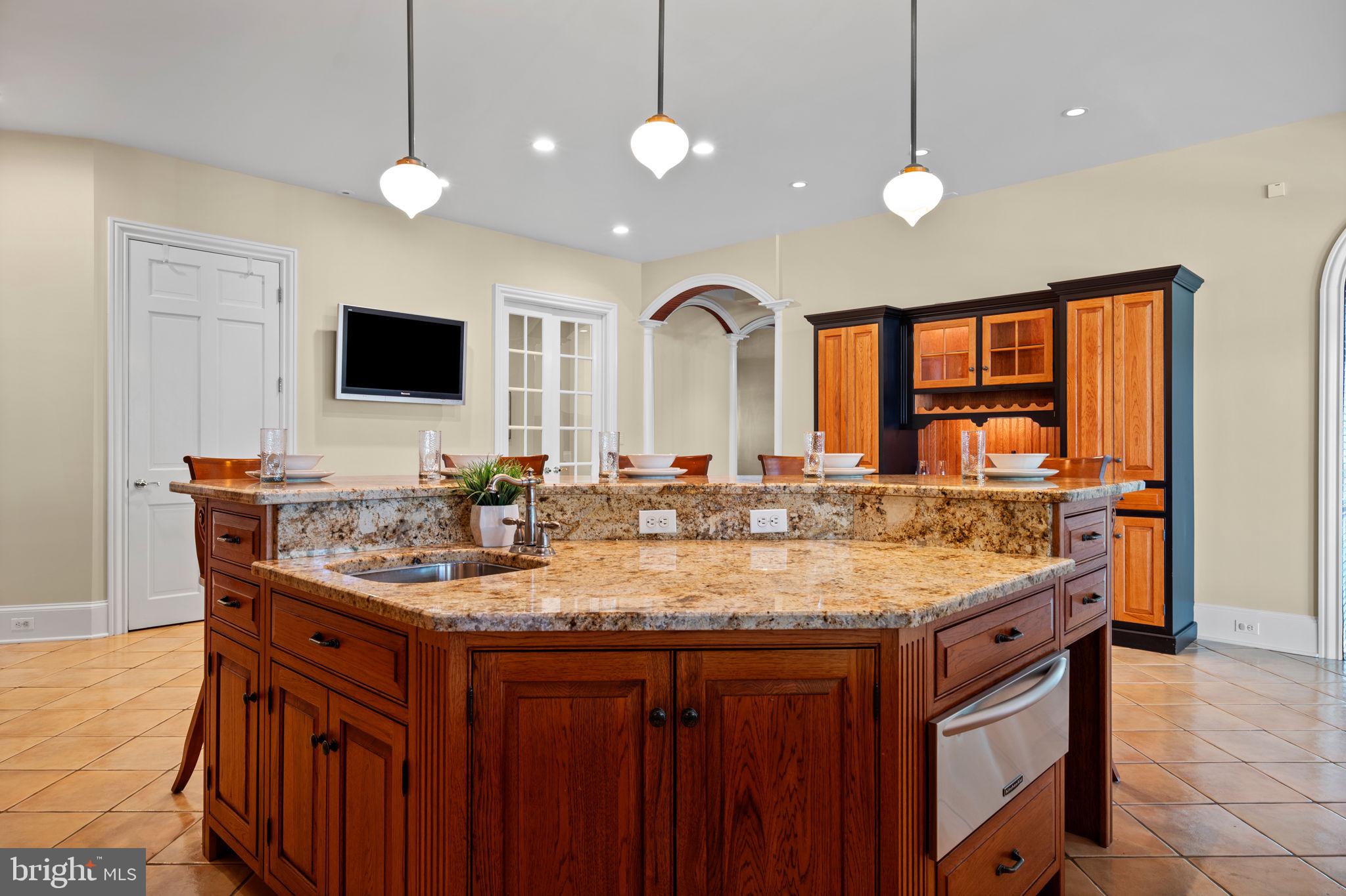 NICHOLSONS MANOR - Residential