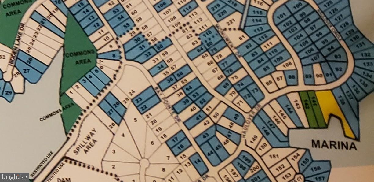 STRATFORD HARBOUR - Land
