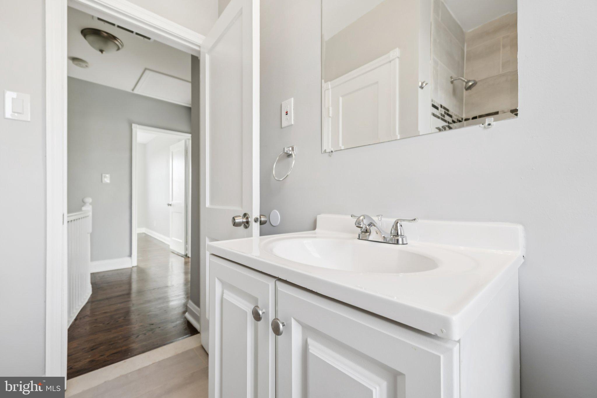 BELAIR-EDISON - Residential