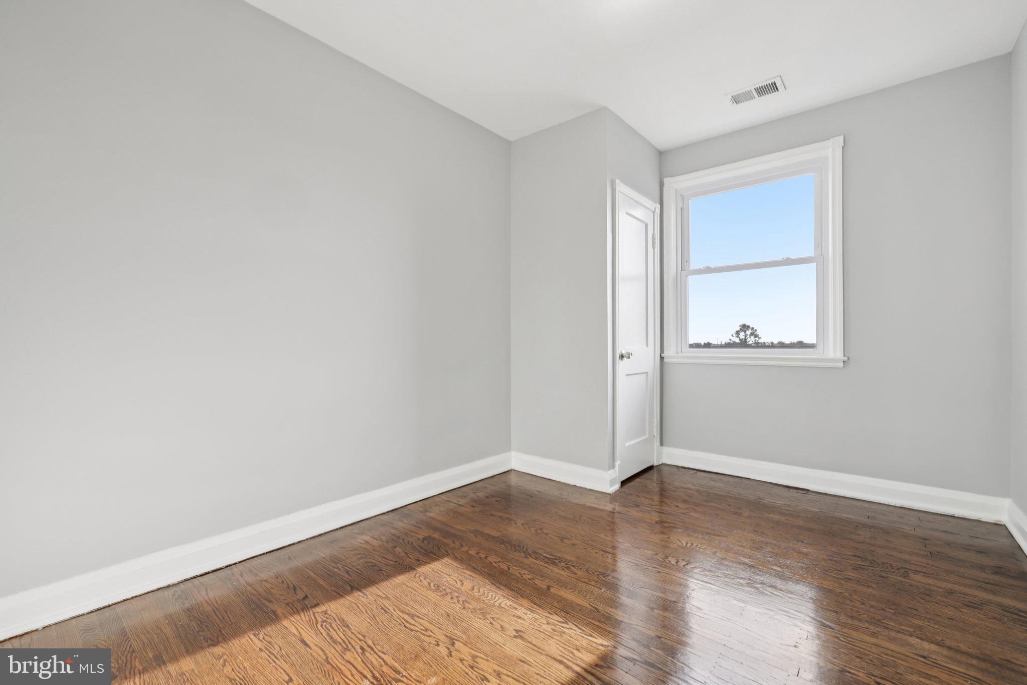 BELAIR-EDISON - Residential