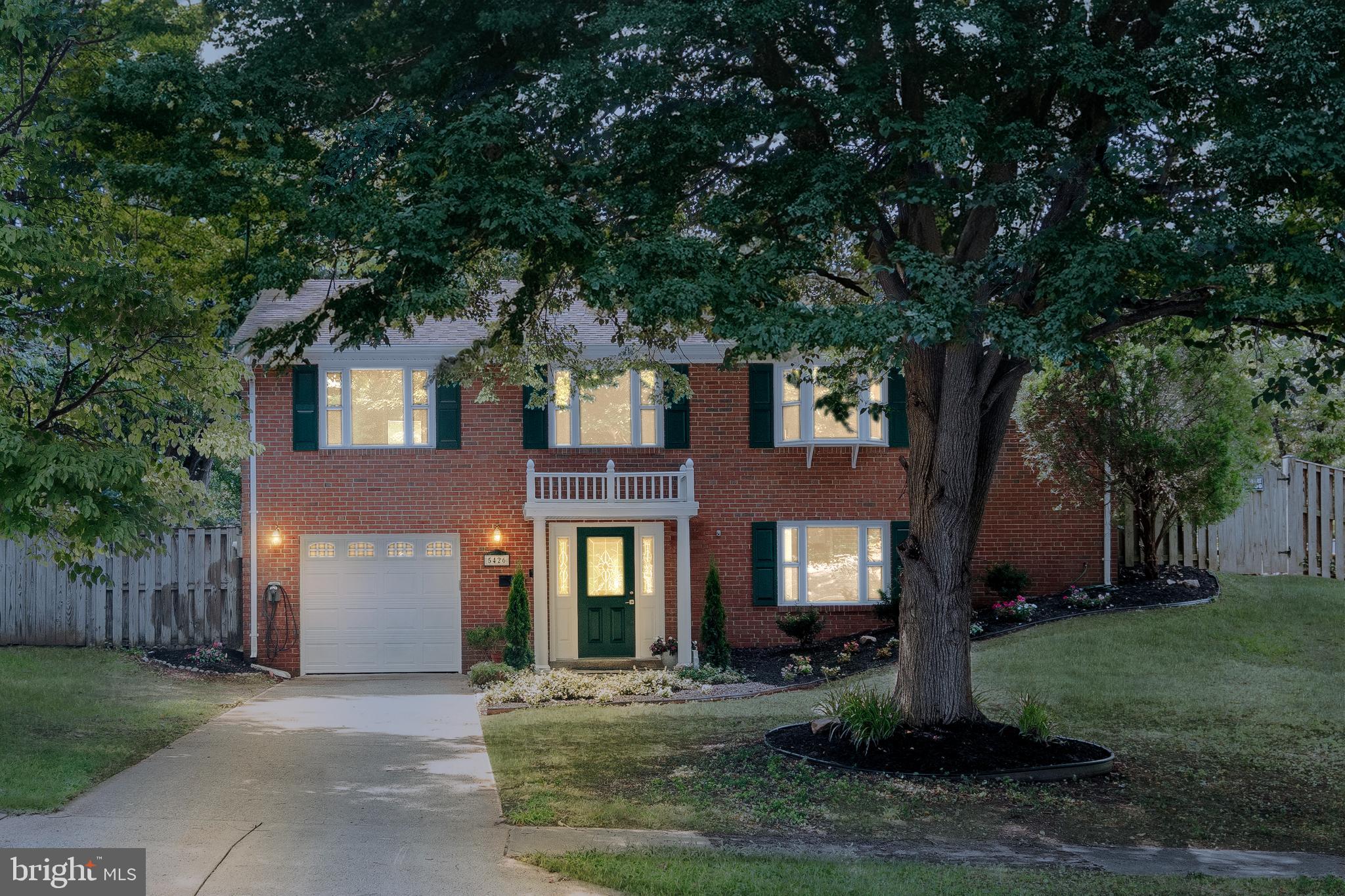 5426 CAMROSE PLACE
