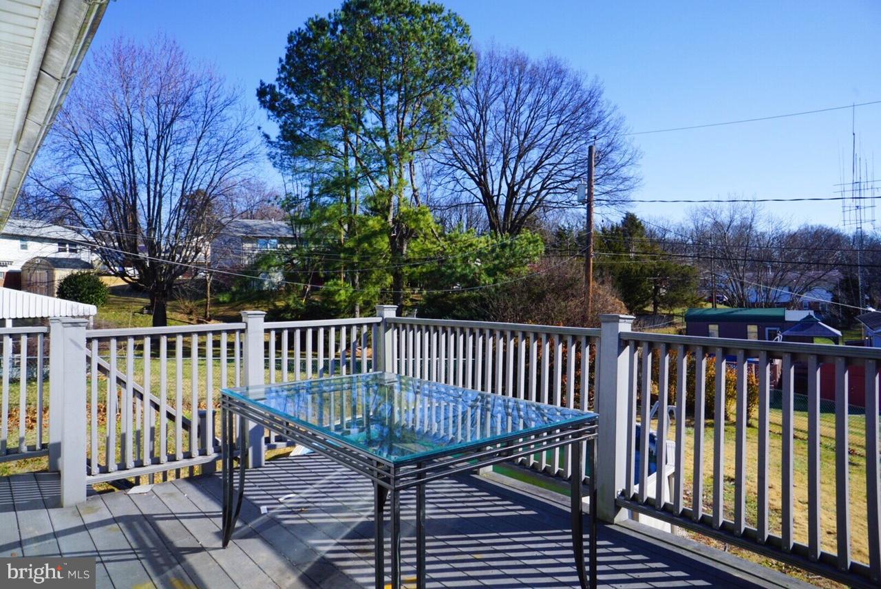 HIGH POINT - Residential Lease