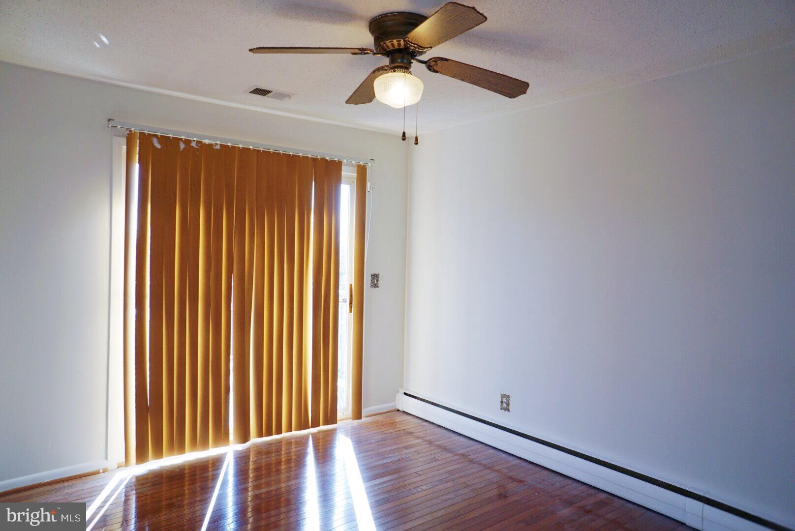 HIGH POINT - Residential Lease