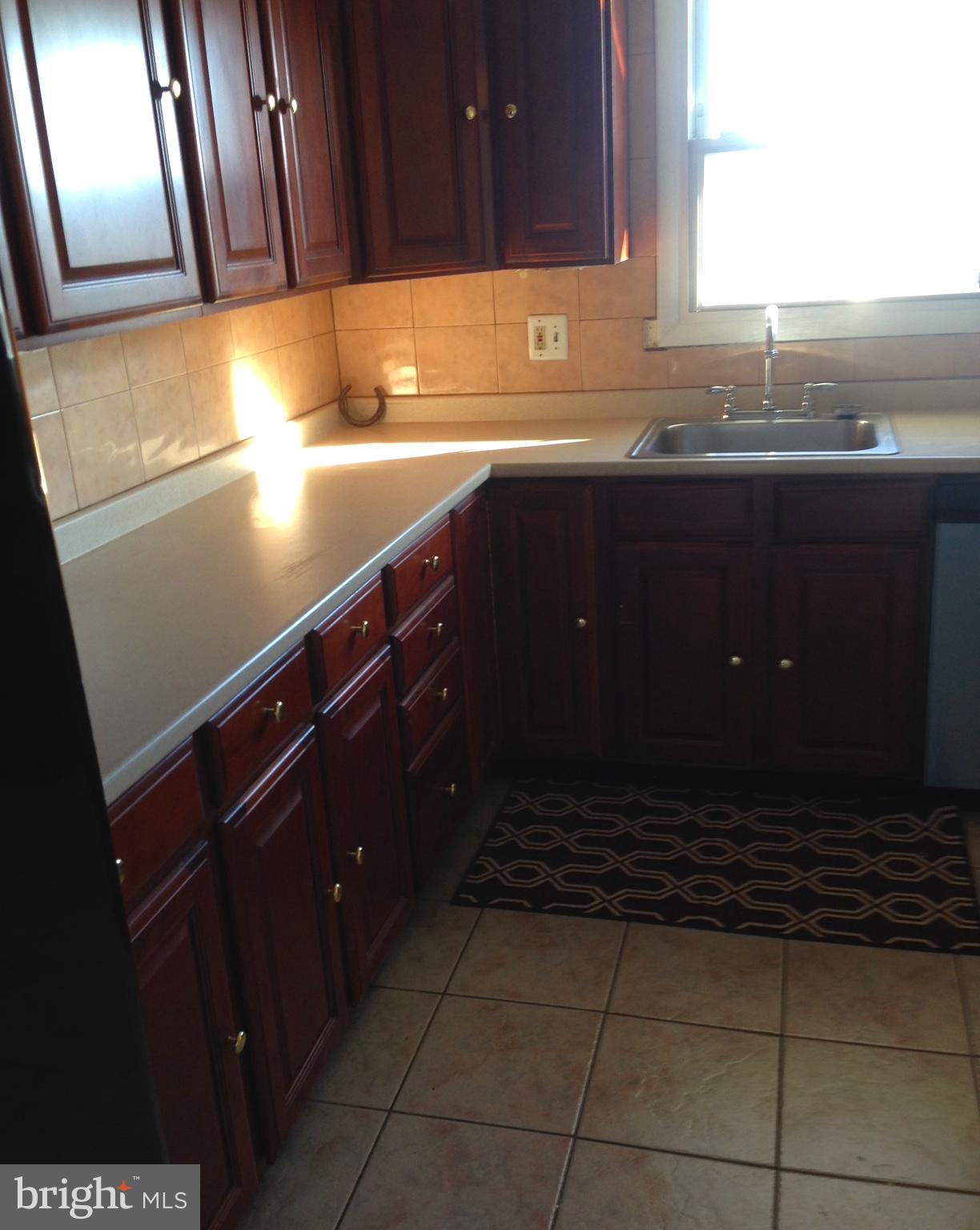 HIGH POINT - Residential Lease