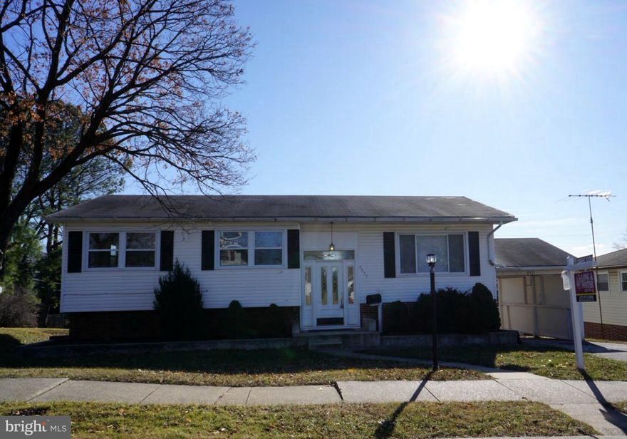 BEAUTIFULLY UPDATED BI-LEVEL IN "HIGH POINT COMMUNITY" W/ 2,380 FINISHED SQ. FT. 4 BEDS, 1 FULL & 1 HALF BATH,  PARKING CARPORT FOR 2 CARS, FRESH PAINT, NEW CARPET, NEW APPLIANCES, DIN RM W/ HARDWOOD FLOORING, SLIDERS TO MAINTENANCE FREE REAR DECK, LARGE FAMILY ROOM, SEP LAUNDRY ROOM W WASHER AND DRYER AND SANITARY SINK, LARGE FENCED YARD, POOL, CLOSE TO SCHOOL, BUS LINE AND SHOPPING.