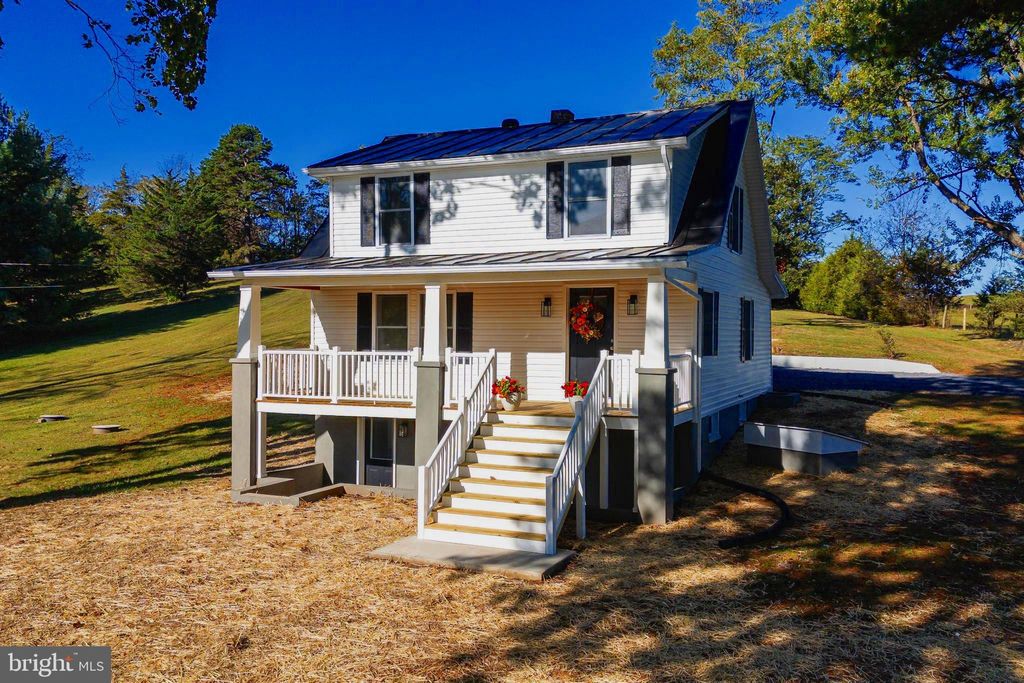 Photo of 1140 Farmview Road, LURAY, VA 22835 (MLS # VAPA2005472)