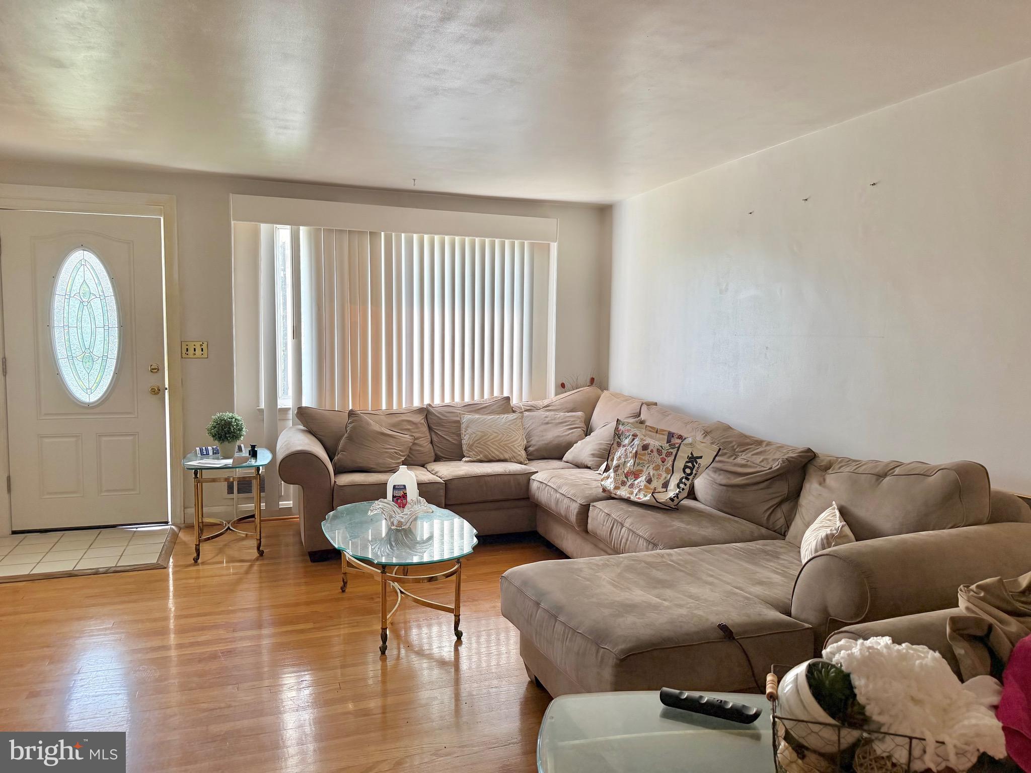 4506 PARKSIDE DRIVE