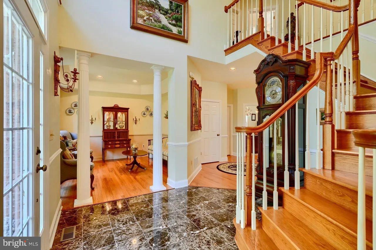 MADONNA MEADOWS - Residential