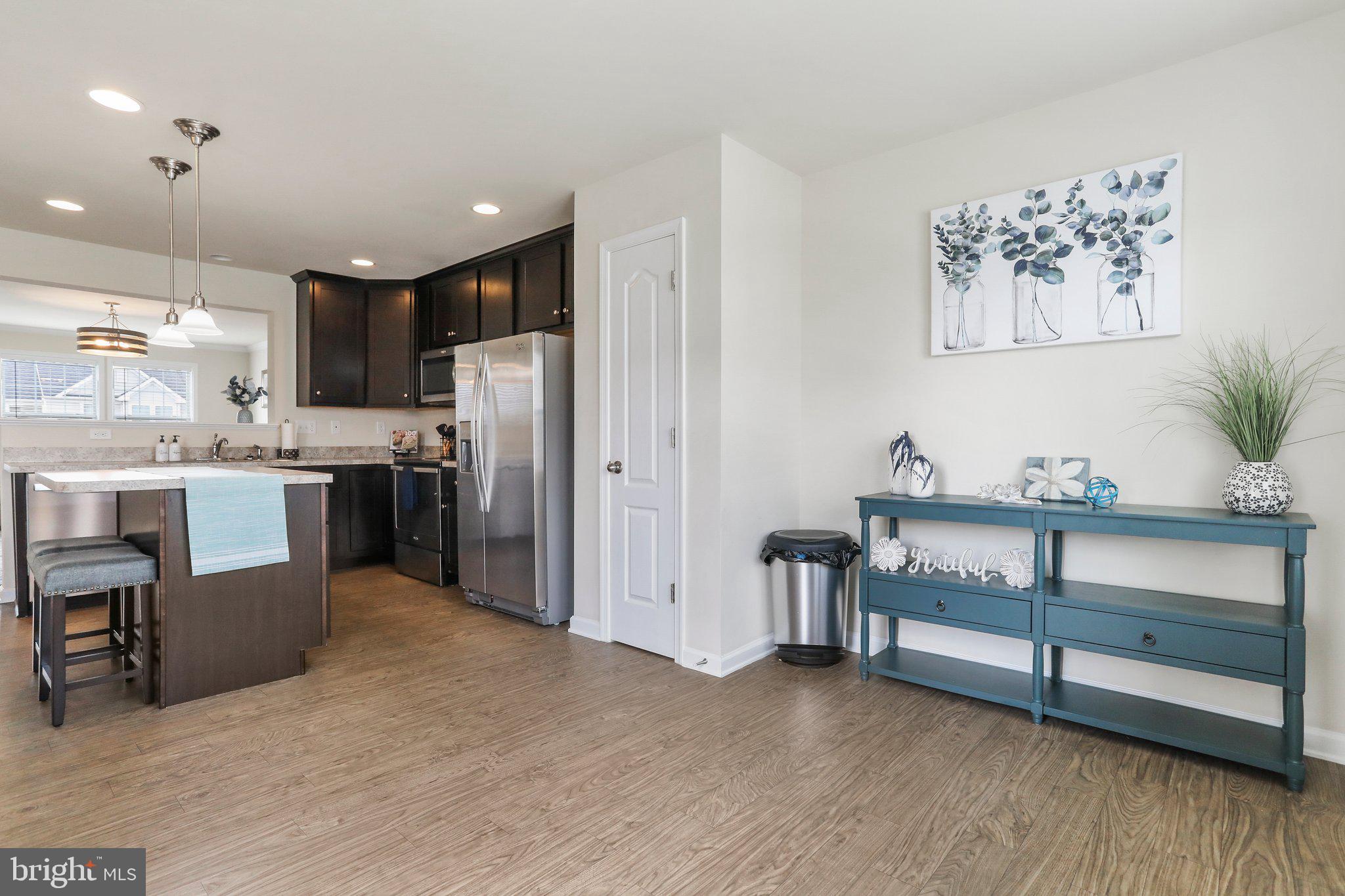 KENSINGTON TERRACE - Residential Lease