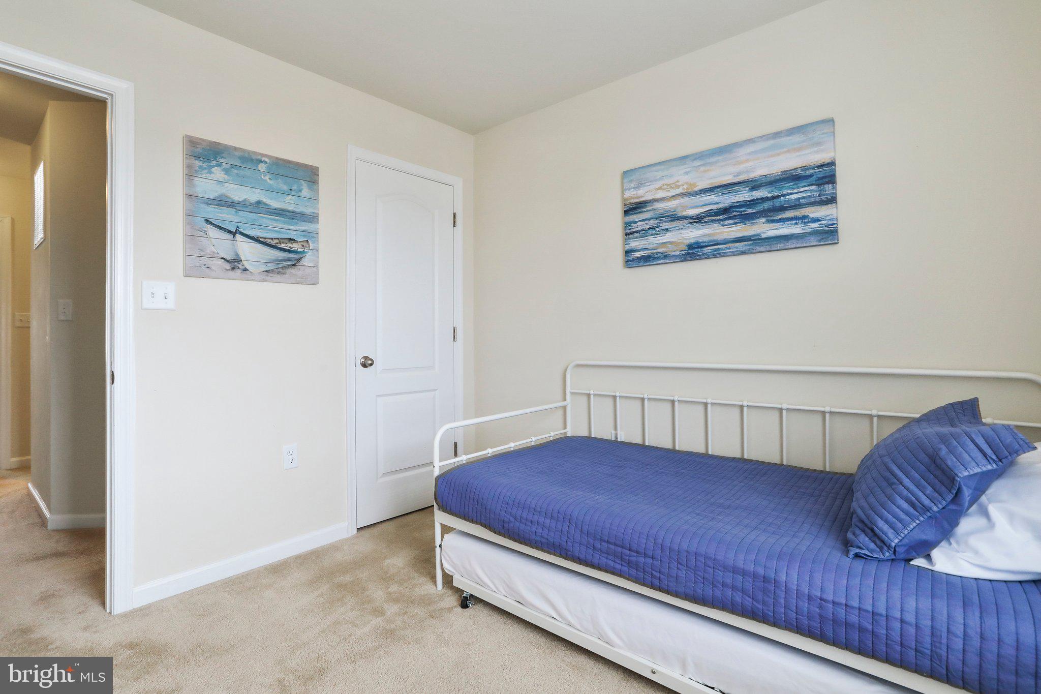 KENSINGTON TERRACE - Residential Lease