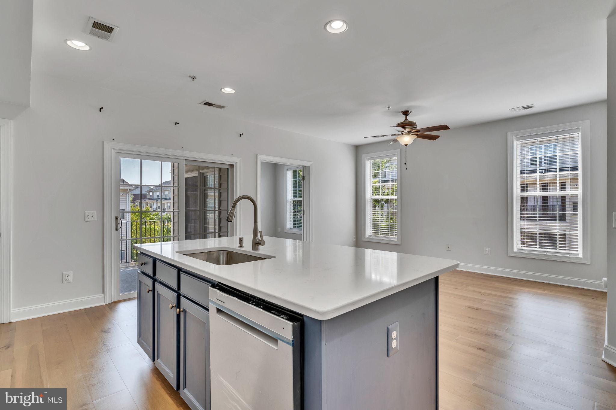 POTOMAC CLUB - Residential Lease