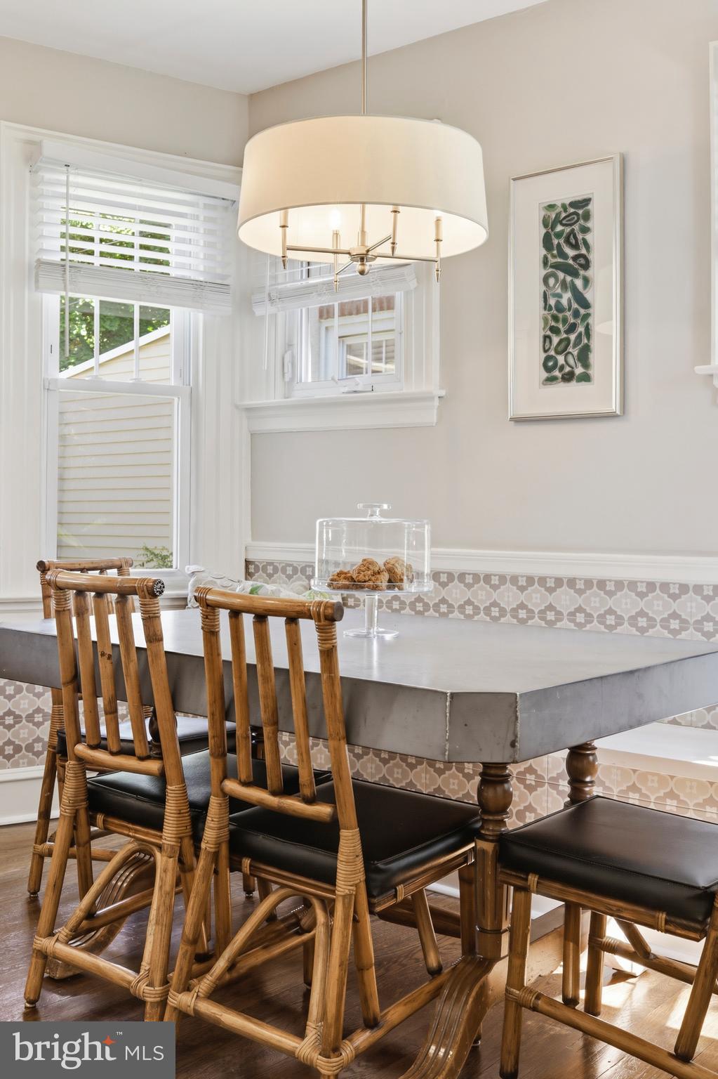 CHESTNUT HILL - Residential