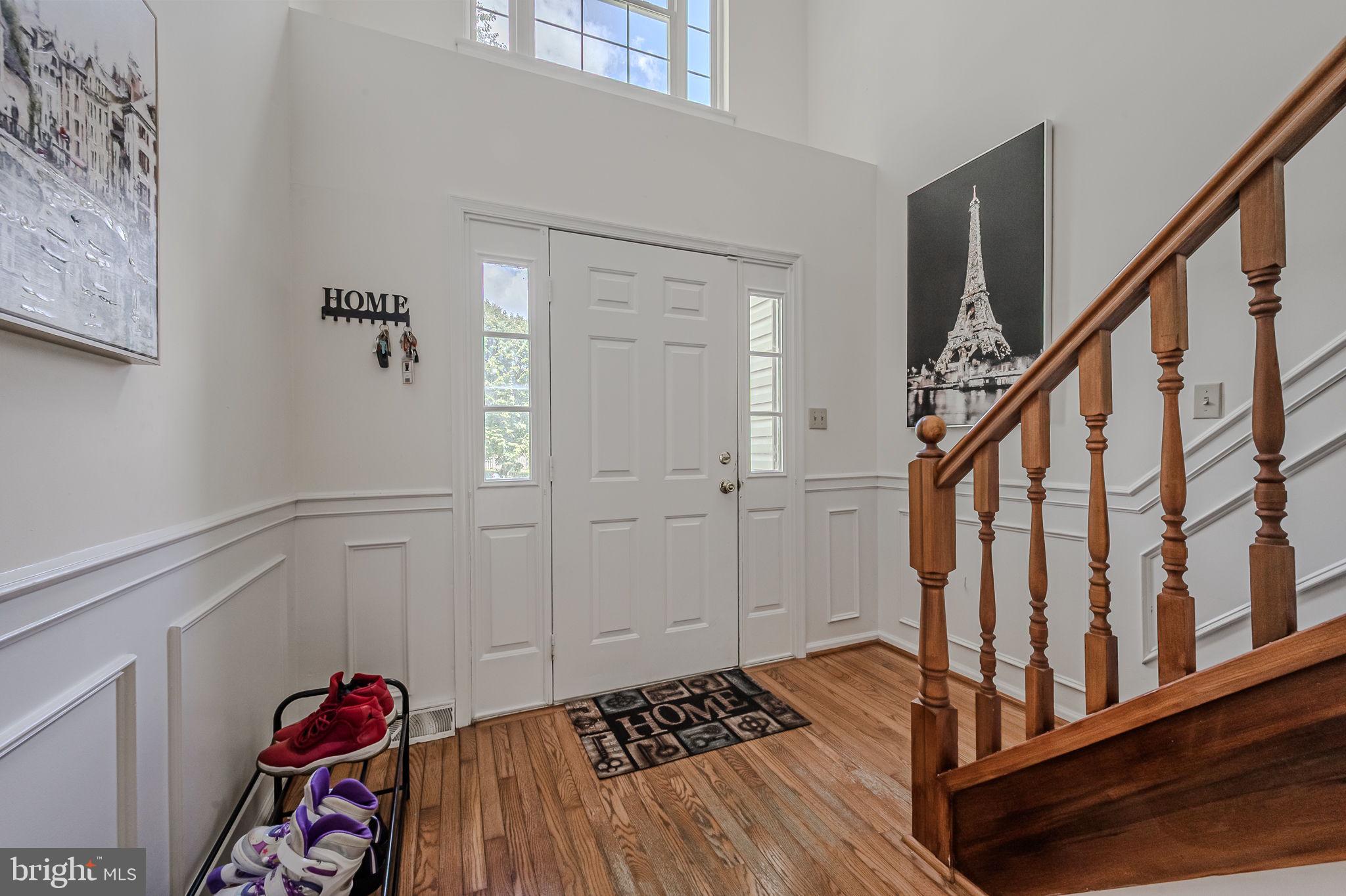 214 NORTHDOWN DRIVE