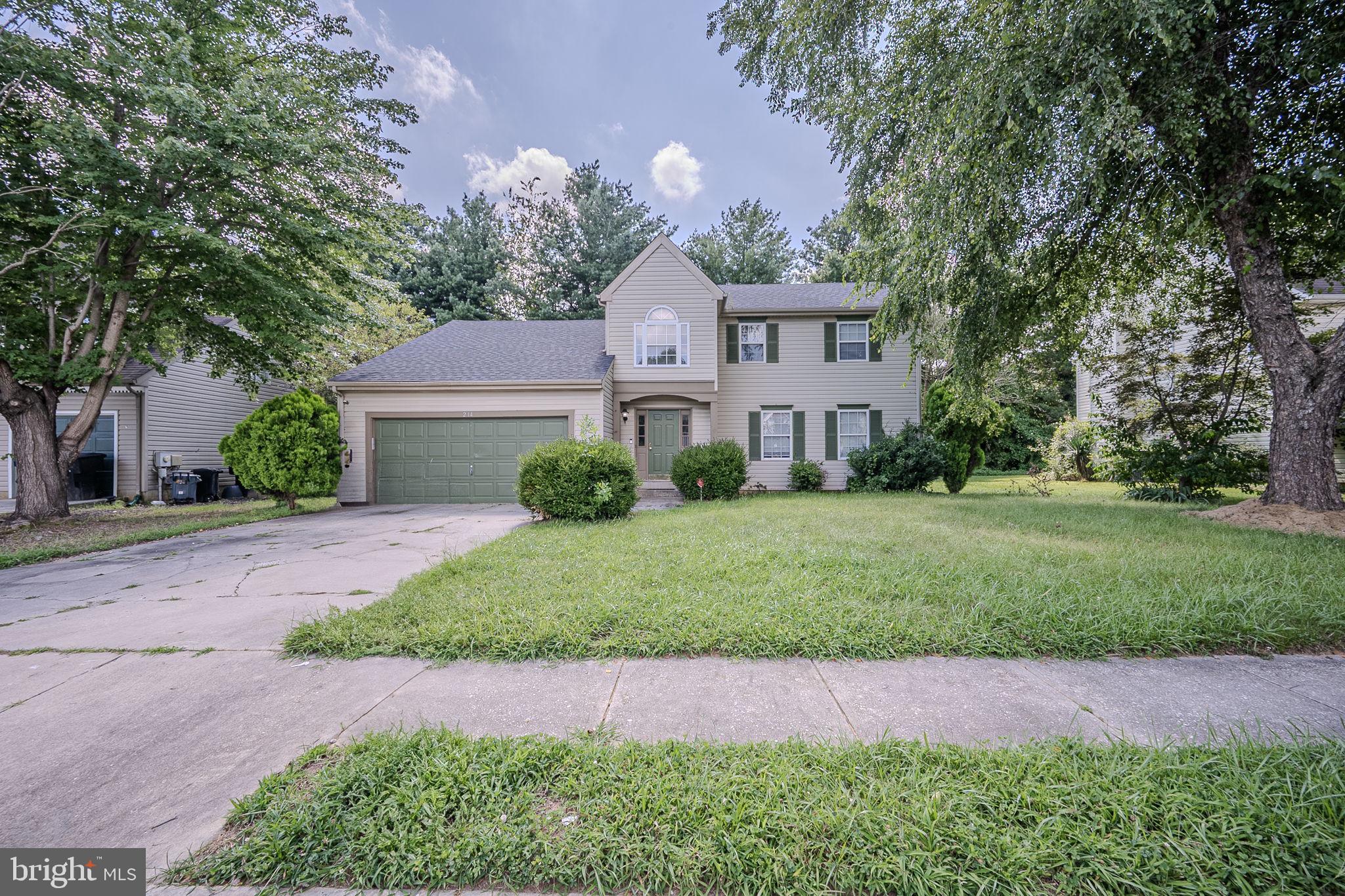 214 NORTHDOWN DRIVE