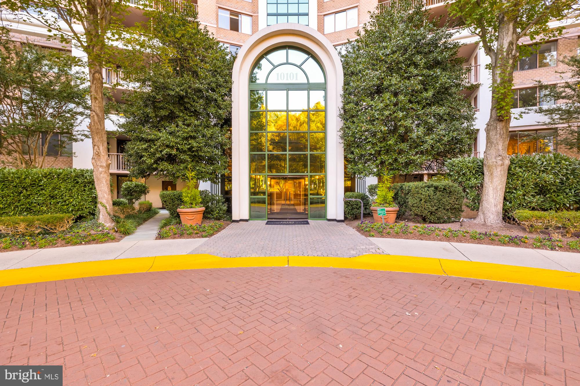 GROSVENOR PARK - Residential