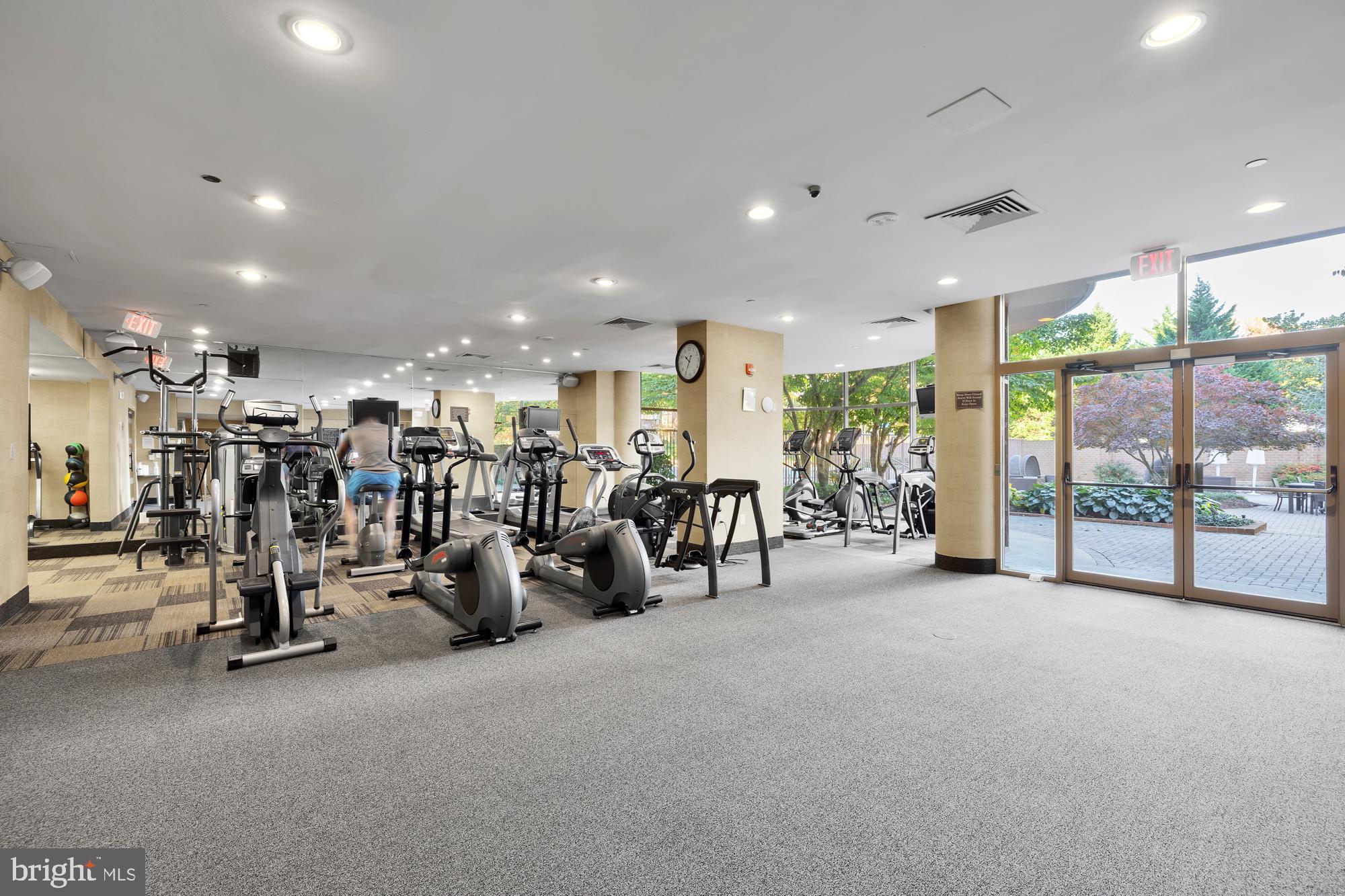 GROSVENOR PARK - Residential