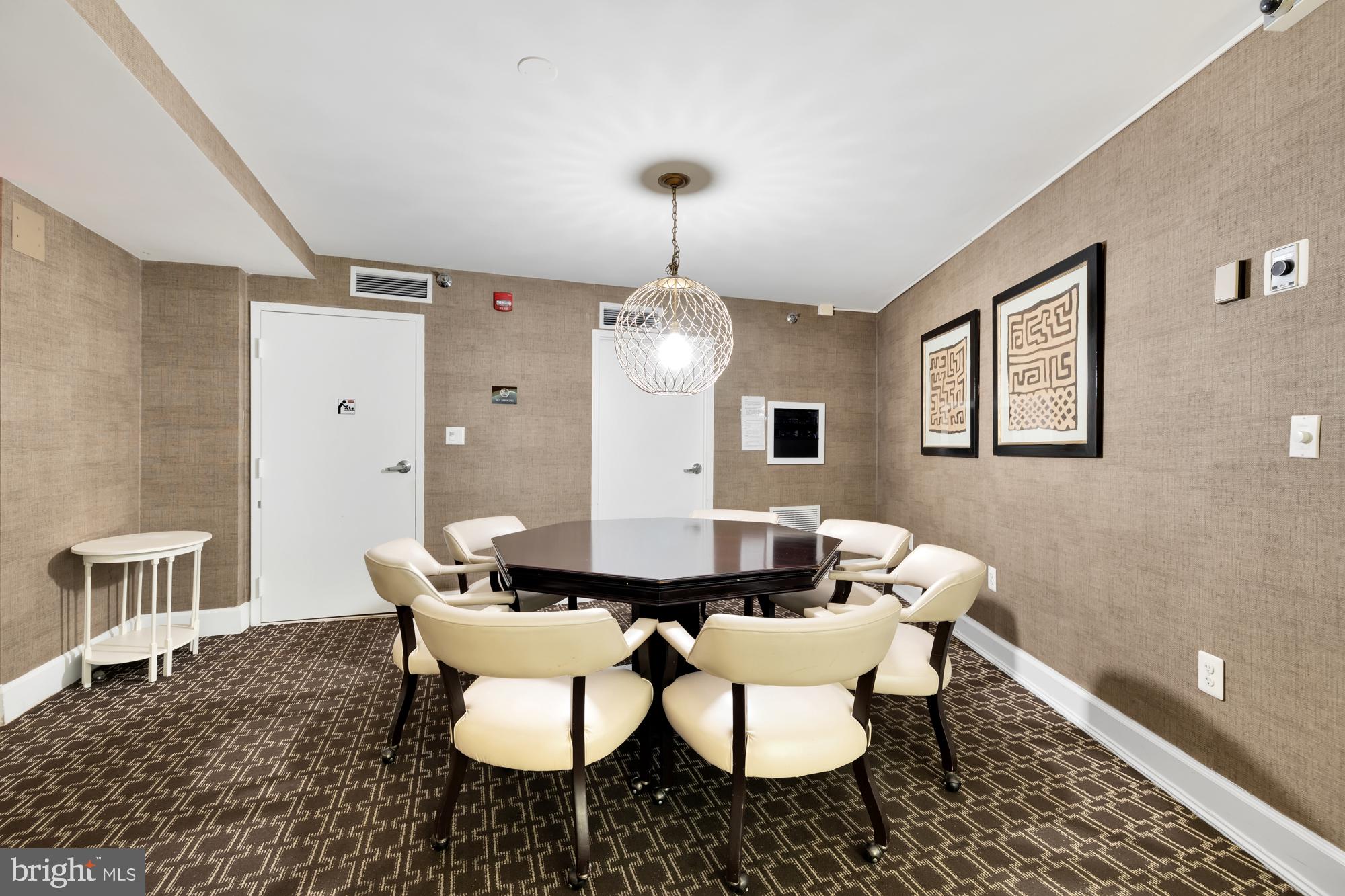 GROSVENOR PARK - Residential