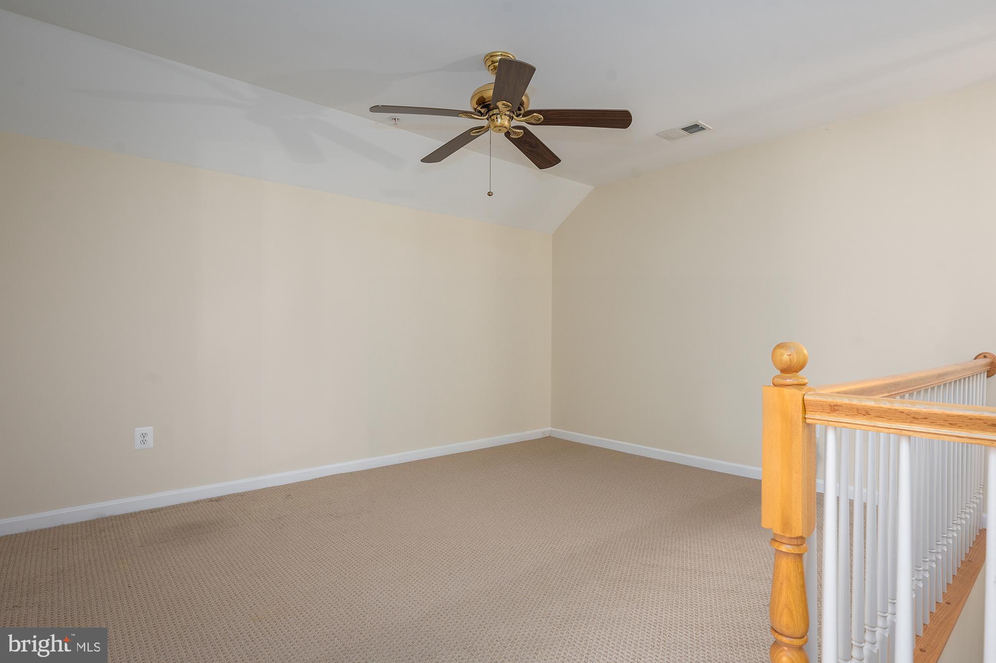 THE VILLAS OF ROCK OAK - Residential