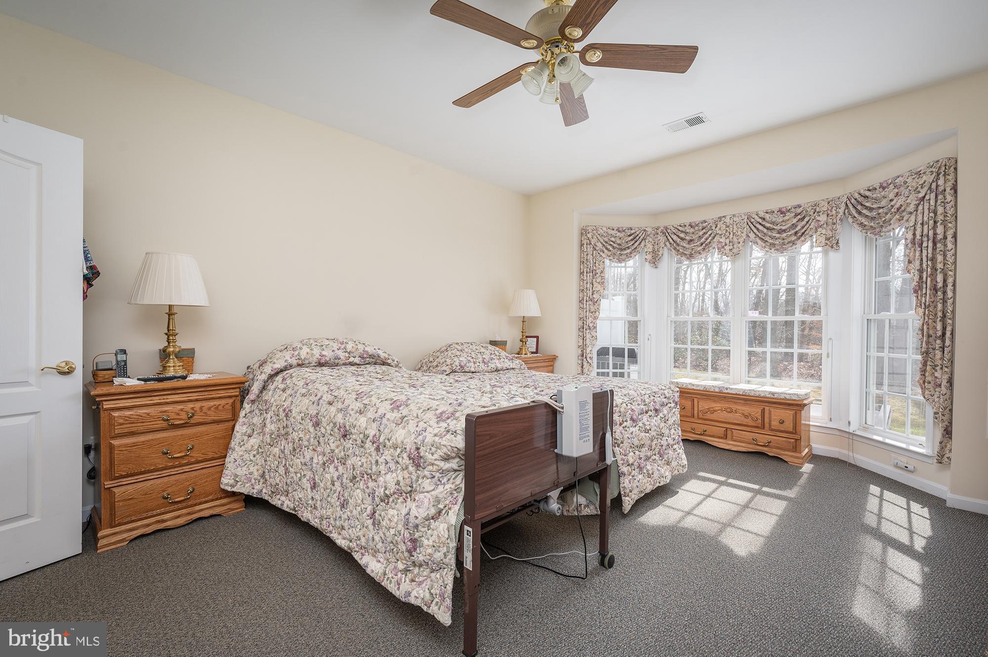 THE VILLAS OF ROCK OAK - Residential