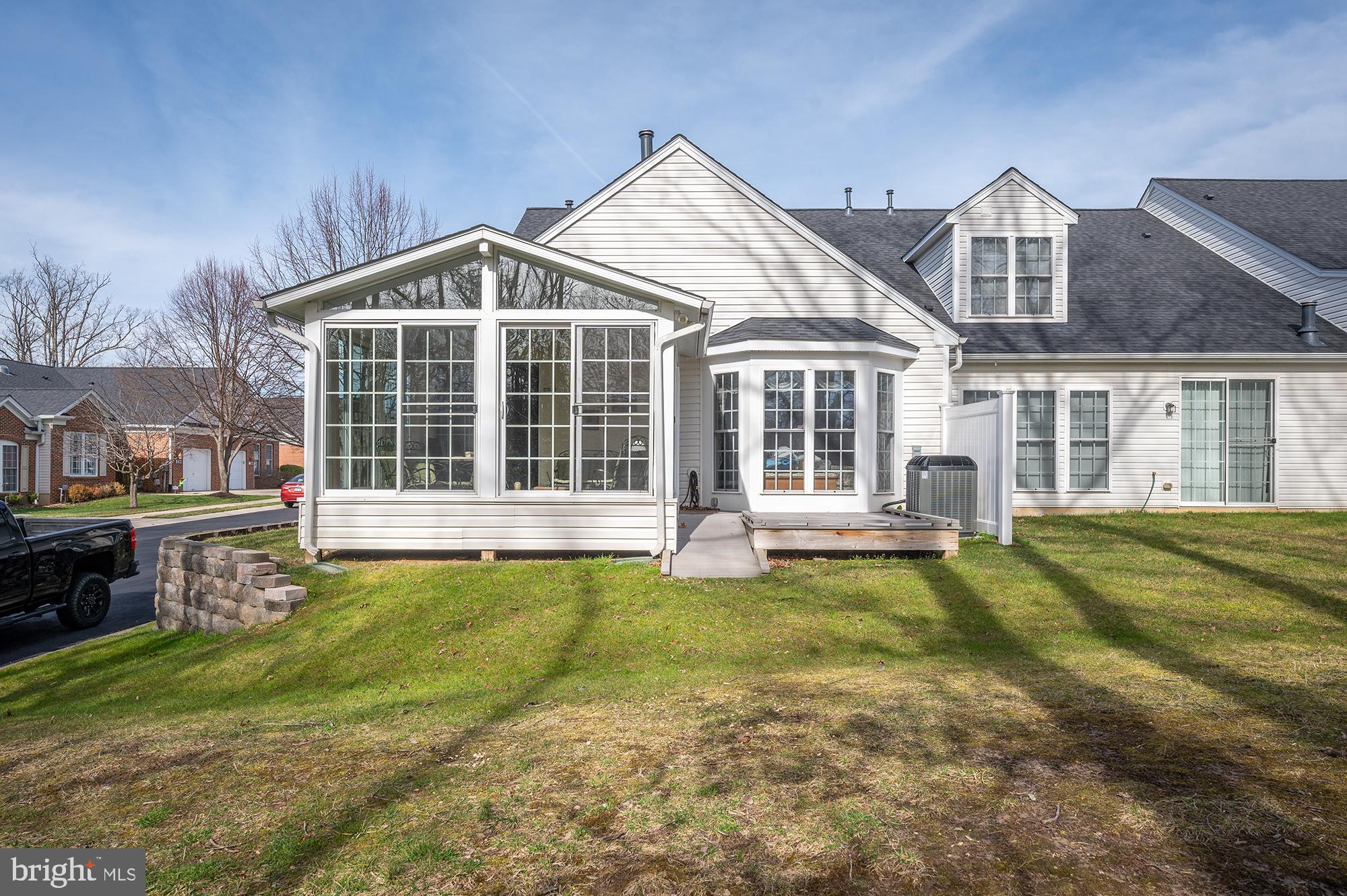 THE VILLAS OF ROCK OAK - Residential