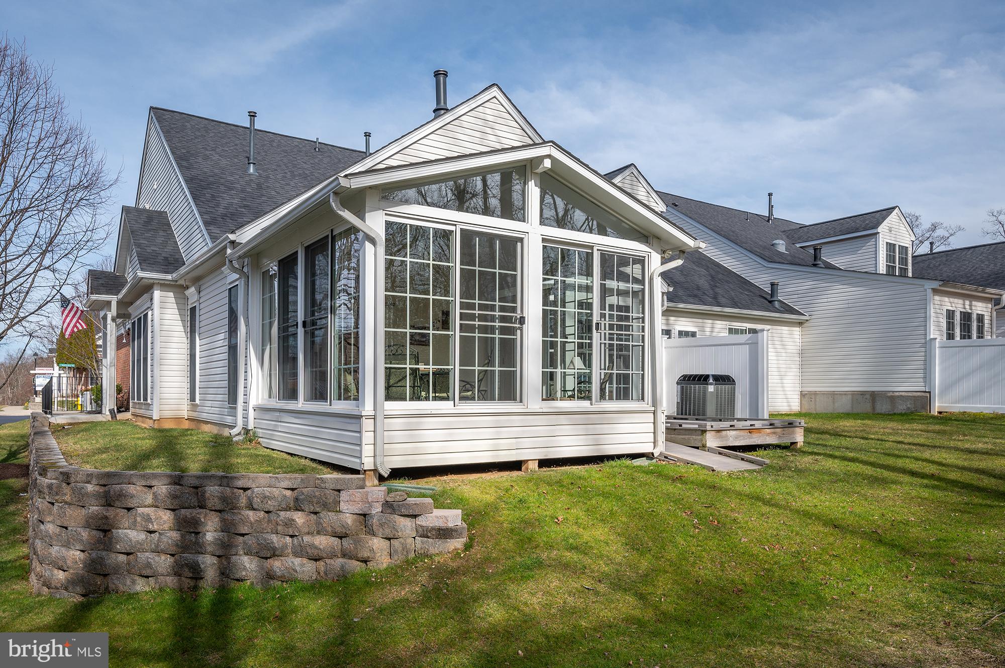 THE VILLAS OF ROCK OAK - Residential