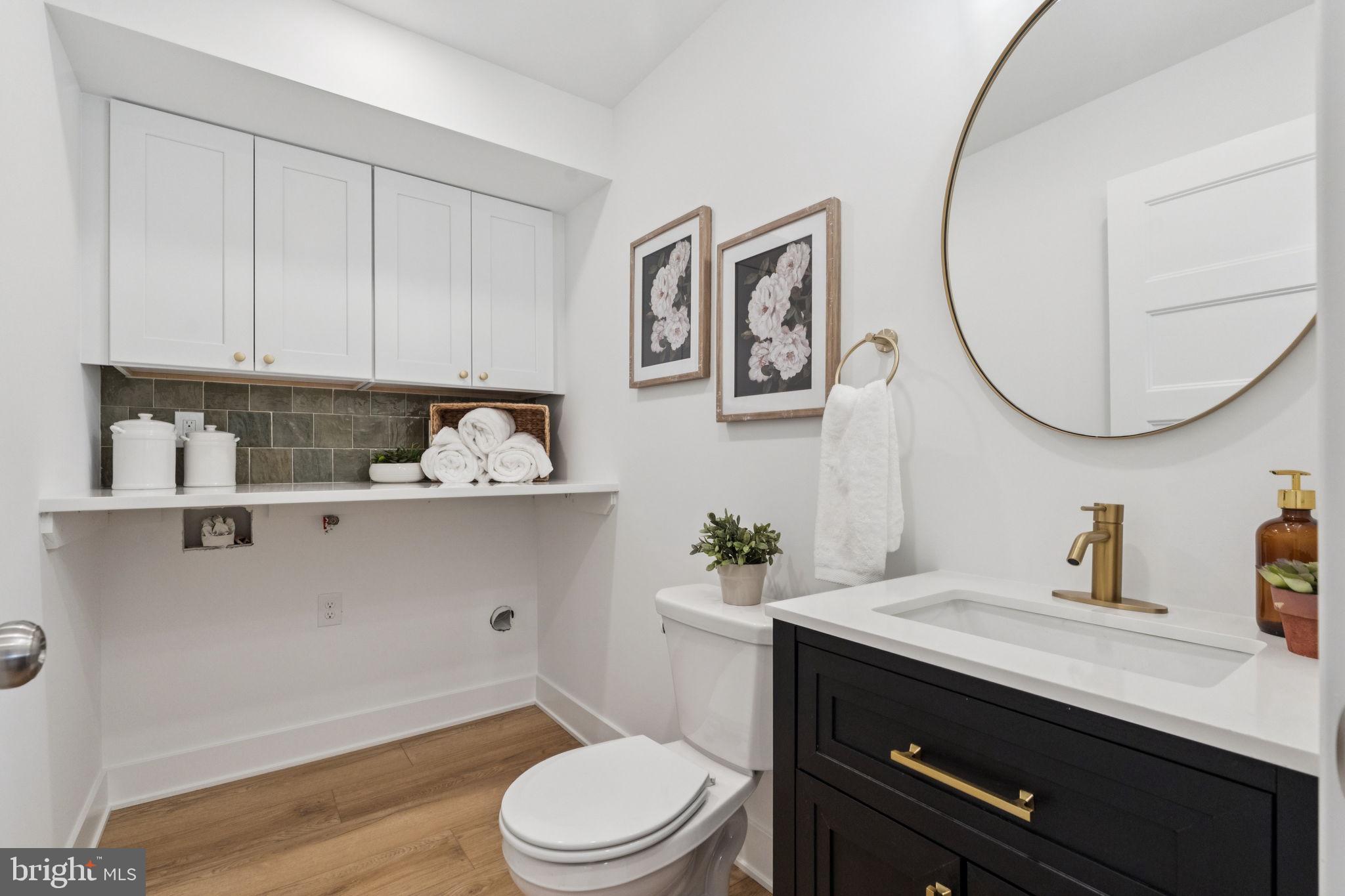 ROXBOROUGH - Residential