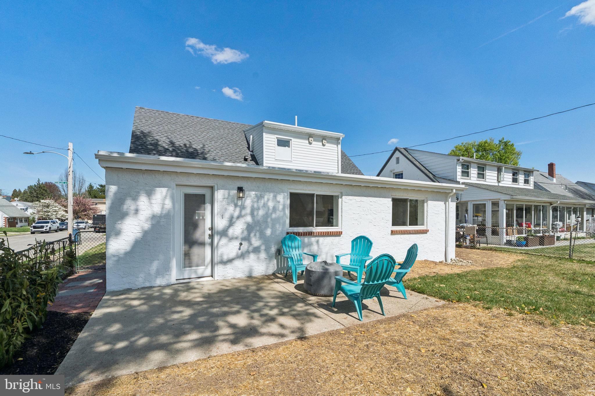 ROXBOROUGH - Residential