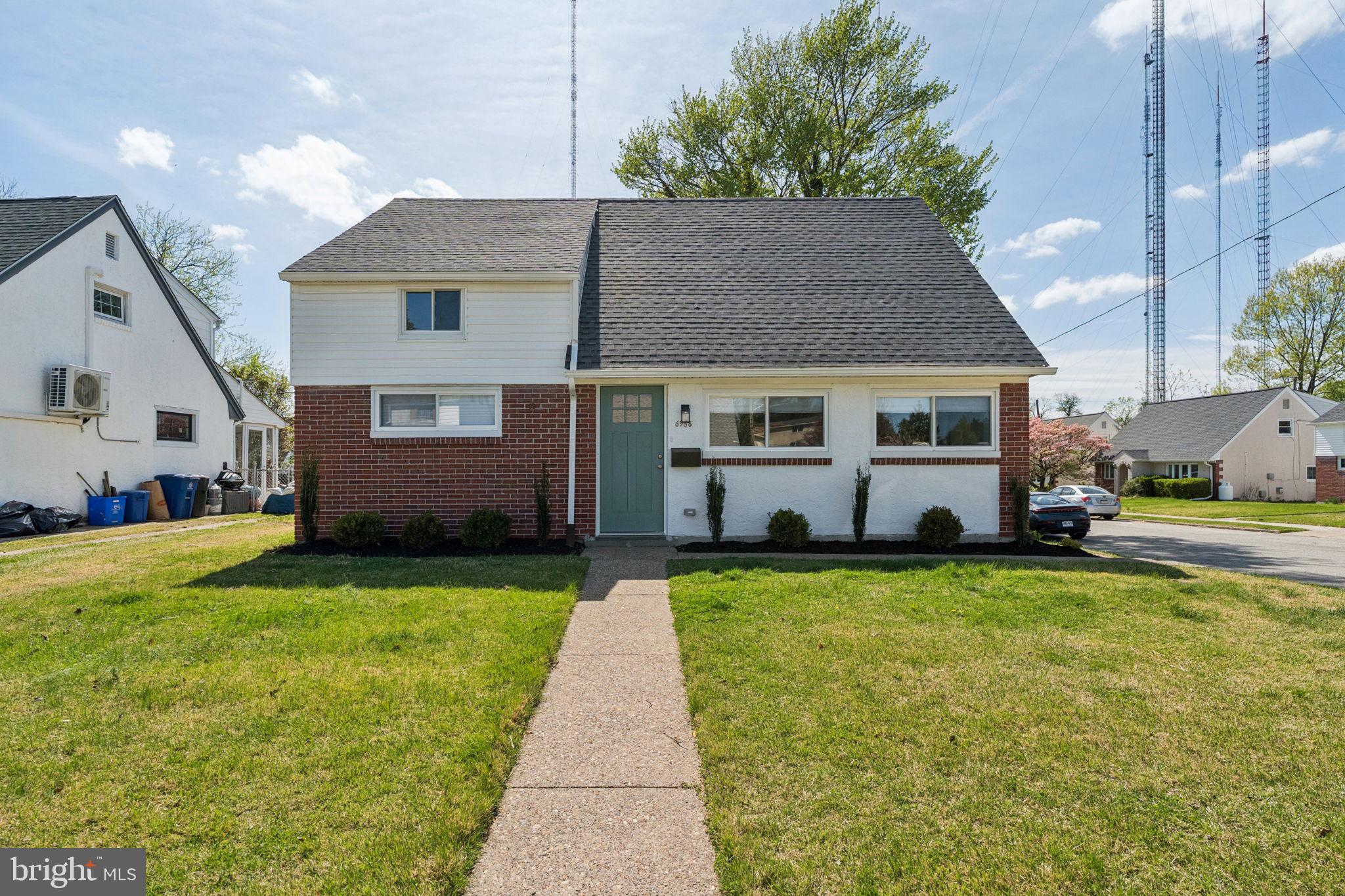 ROXBOROUGH - Residential