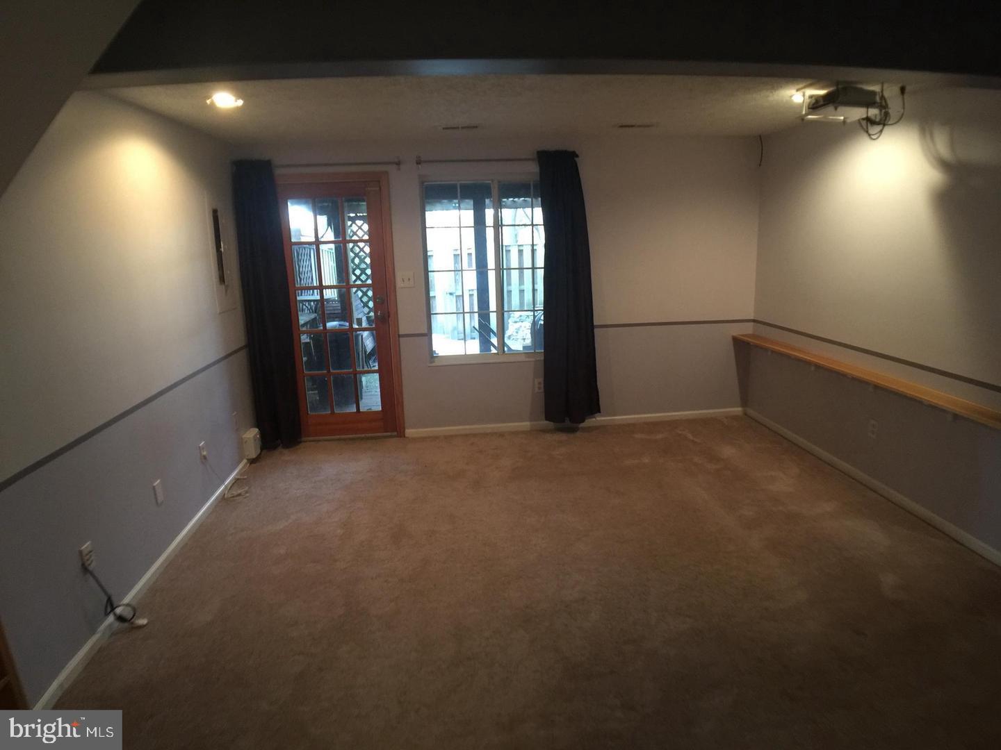 NEWINGTON HEIGHTS - Residential Lease