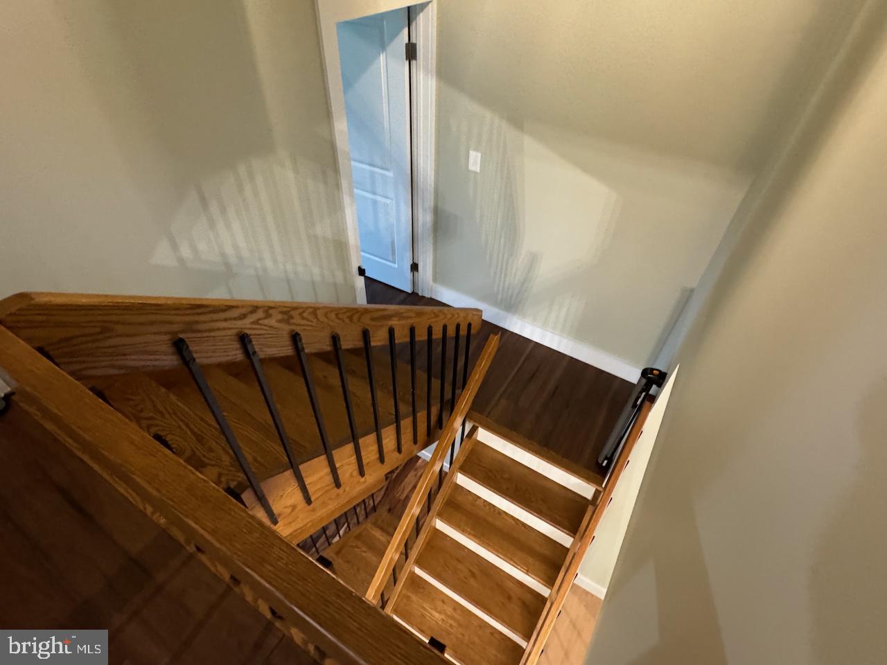 FLYING HILLS - Residential