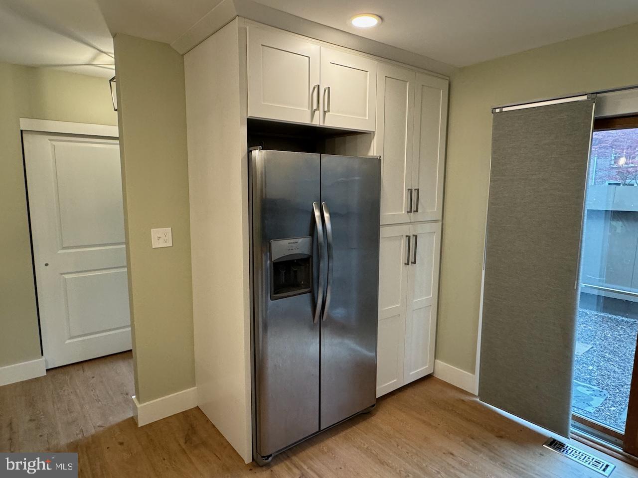 FLYING HILLS - Residential