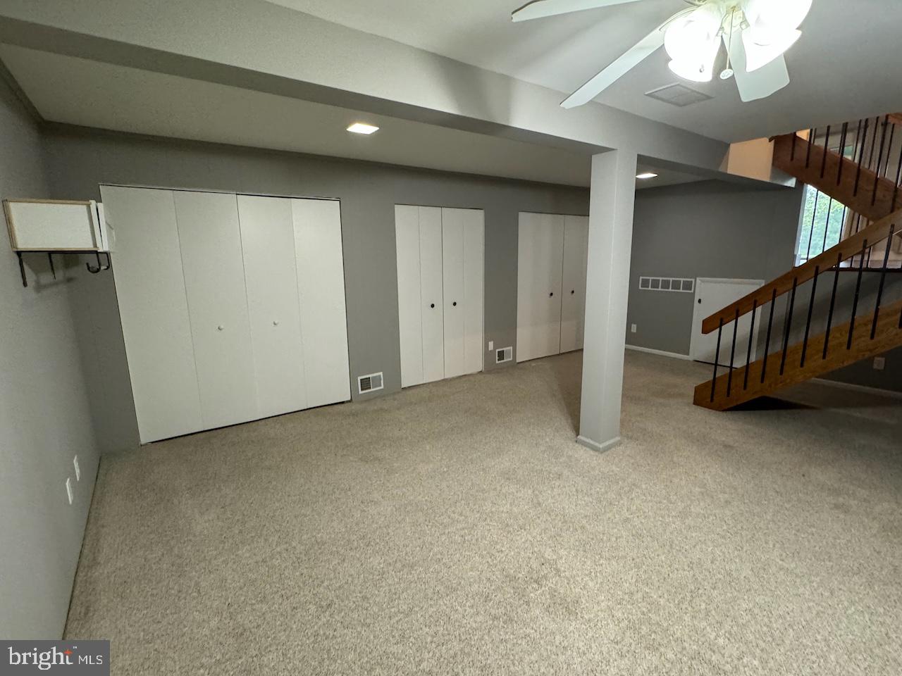 FLYING HILLS - Residential