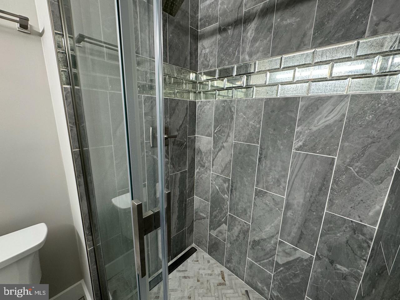 FLYING HILLS - Residential