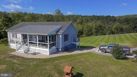 MLS: VALO2095456