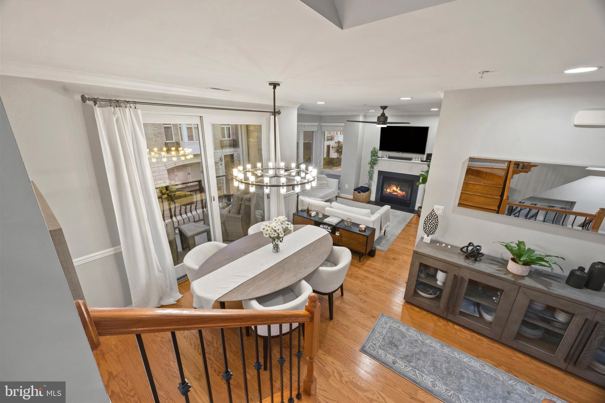 PIER HOMES AT HARBORVIEW - Residential